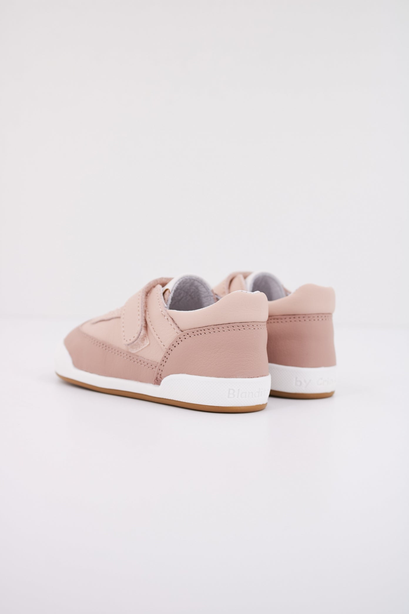 BLANDITOS MODENABD en color ROSA (4)