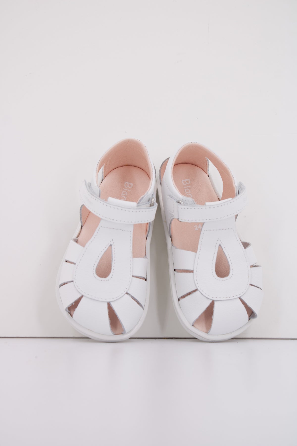 BLANDITOS INDIABD en color BLANCO (3)