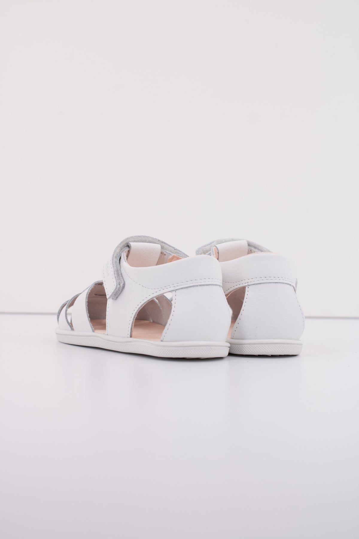 BLANDITOS INDIABD en color BLANCO (4)