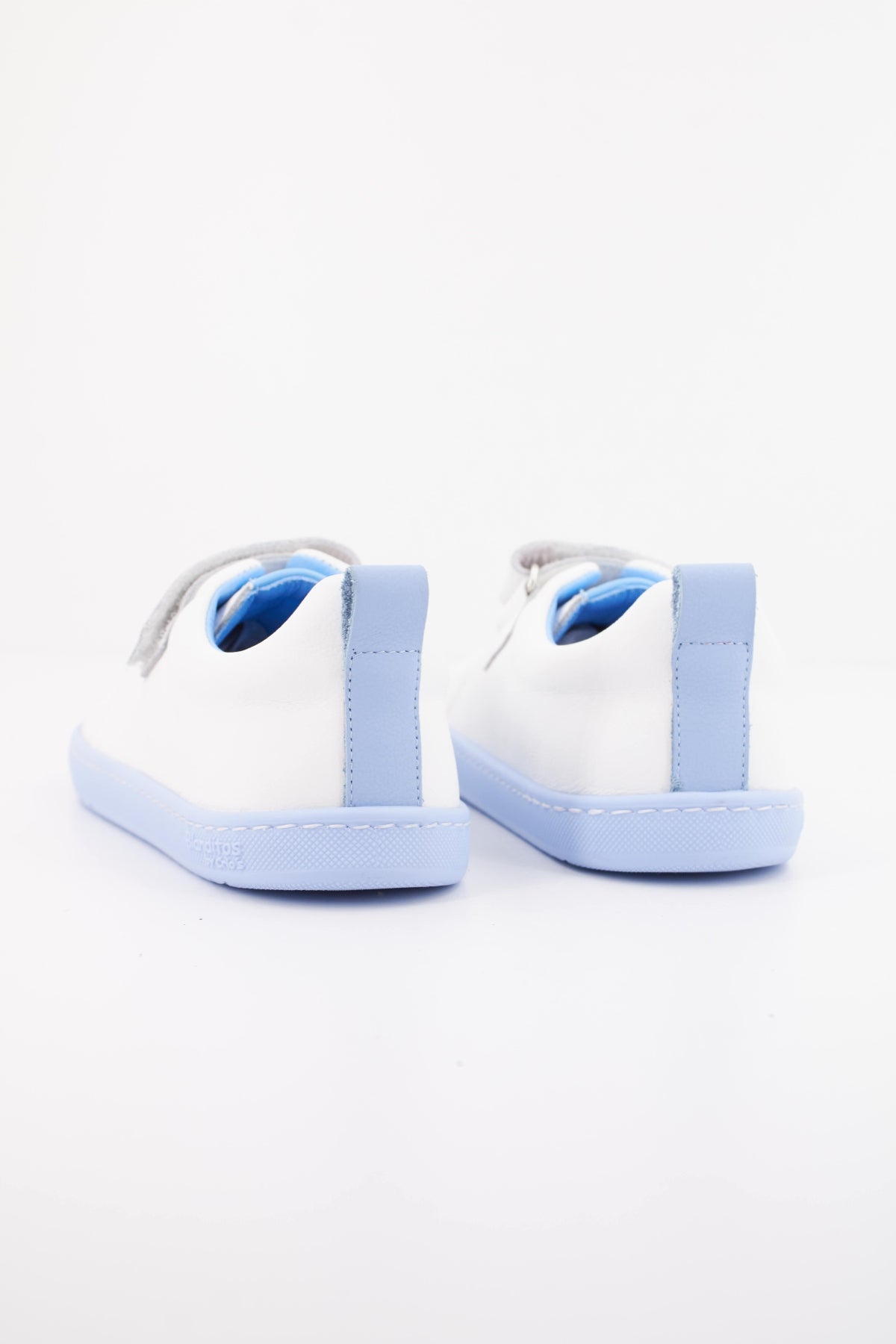 BLANDITOS BORNEOBD en color BLANCO (4)