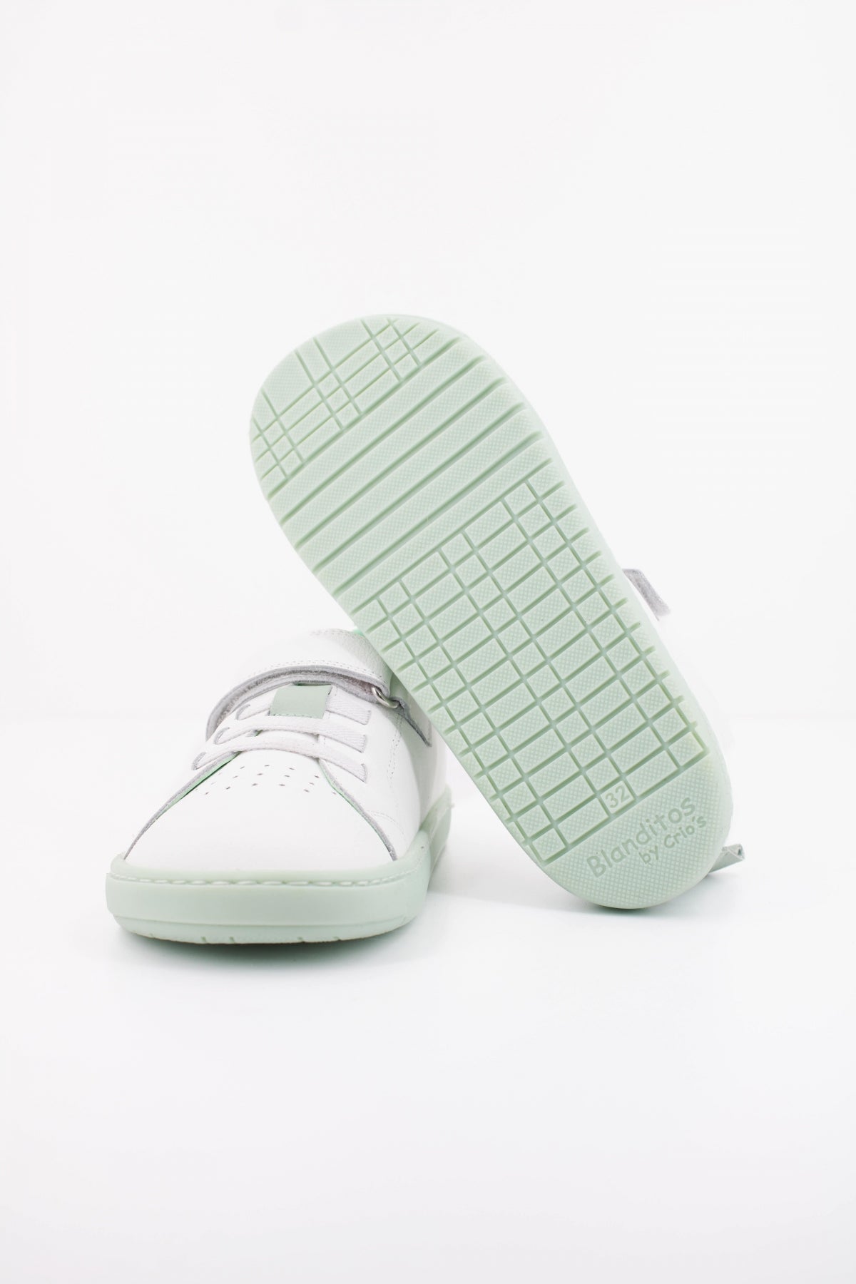BLANDITOS BORNEOBD en color BLANCO (5)