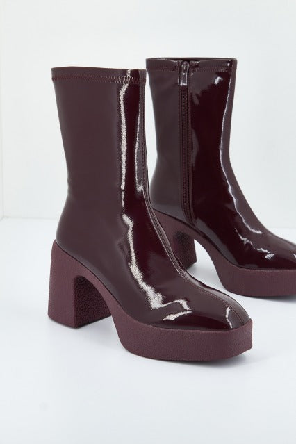 NOA HARMON STRETCH SINT en color VIOLETA (1)