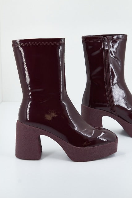 NOA HARMON STRETCH SINT en color VIOLETA (2)