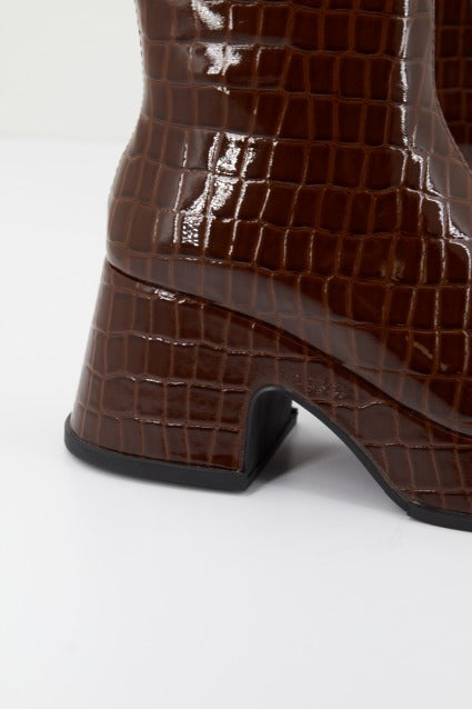 NOA HARMON HELLEN en color MARRON (3)