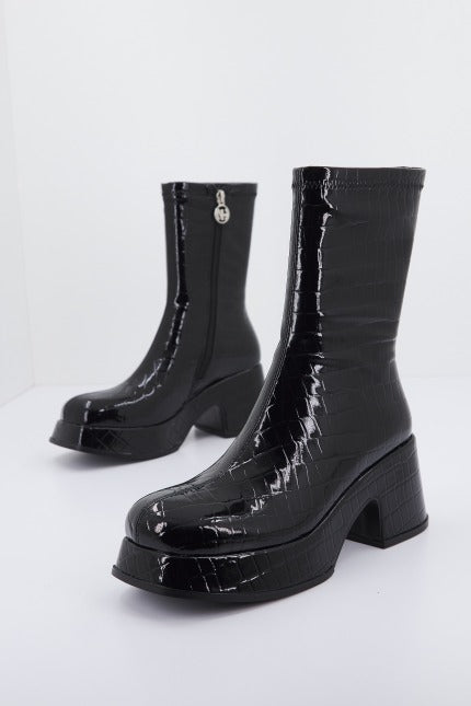 NOA HARMON HELLEN en color NEGRO (1)