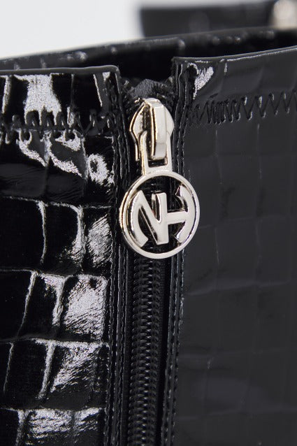 NOA HARMON HELLEN en color NEGRO (4)