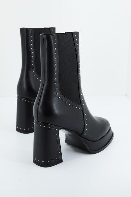 NOA HARMON JOHN en color NEGRO (4)
