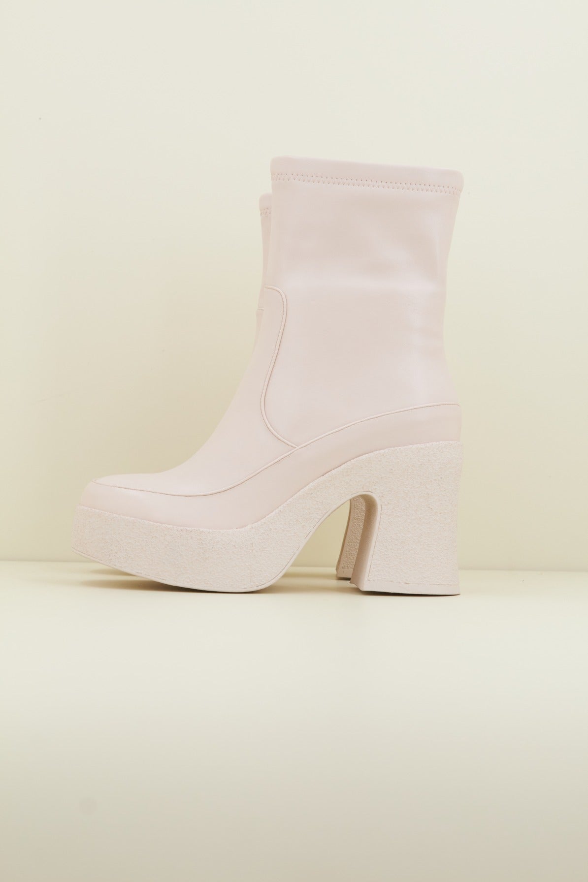 NOA HARMON VINCI en color BLANCO (1)