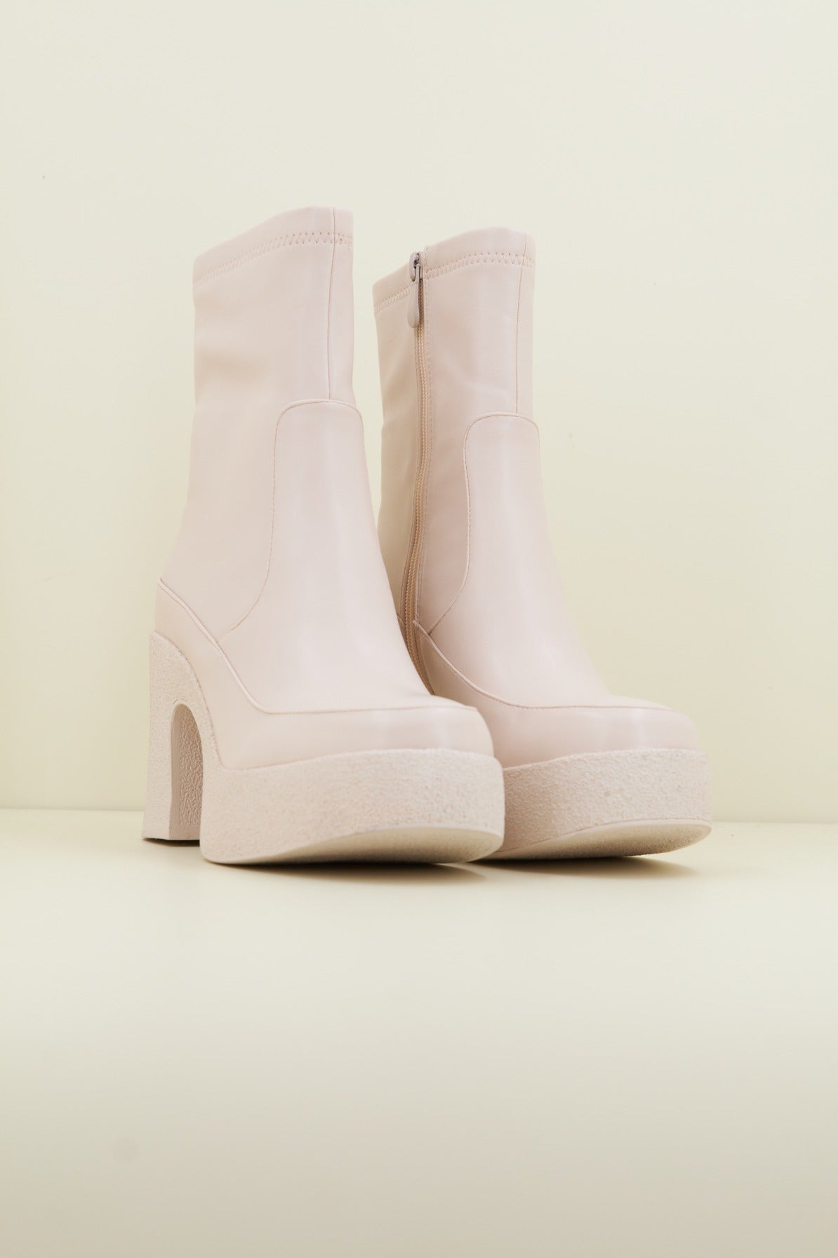 NOA HARMON VINCI en color BLANCO (2)
