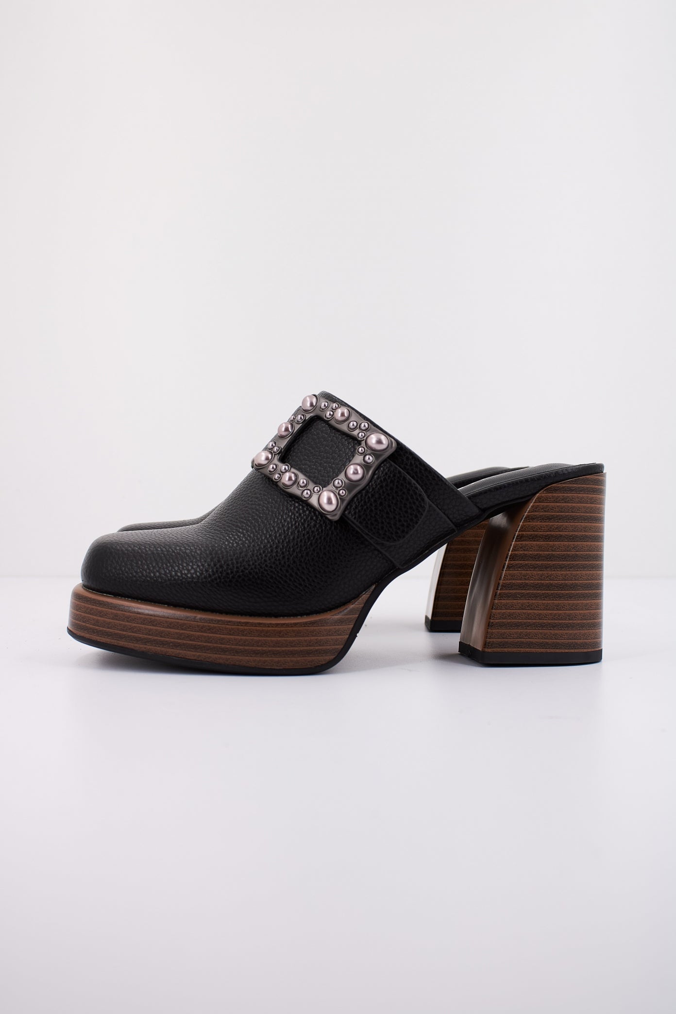NOA HARMON N en color NEGRO (1)
