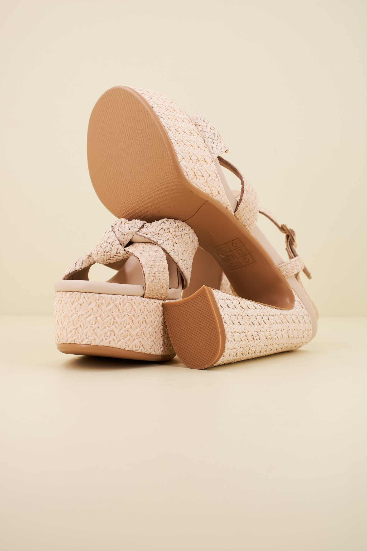 NOA HARMON N en color BLANCO (4)