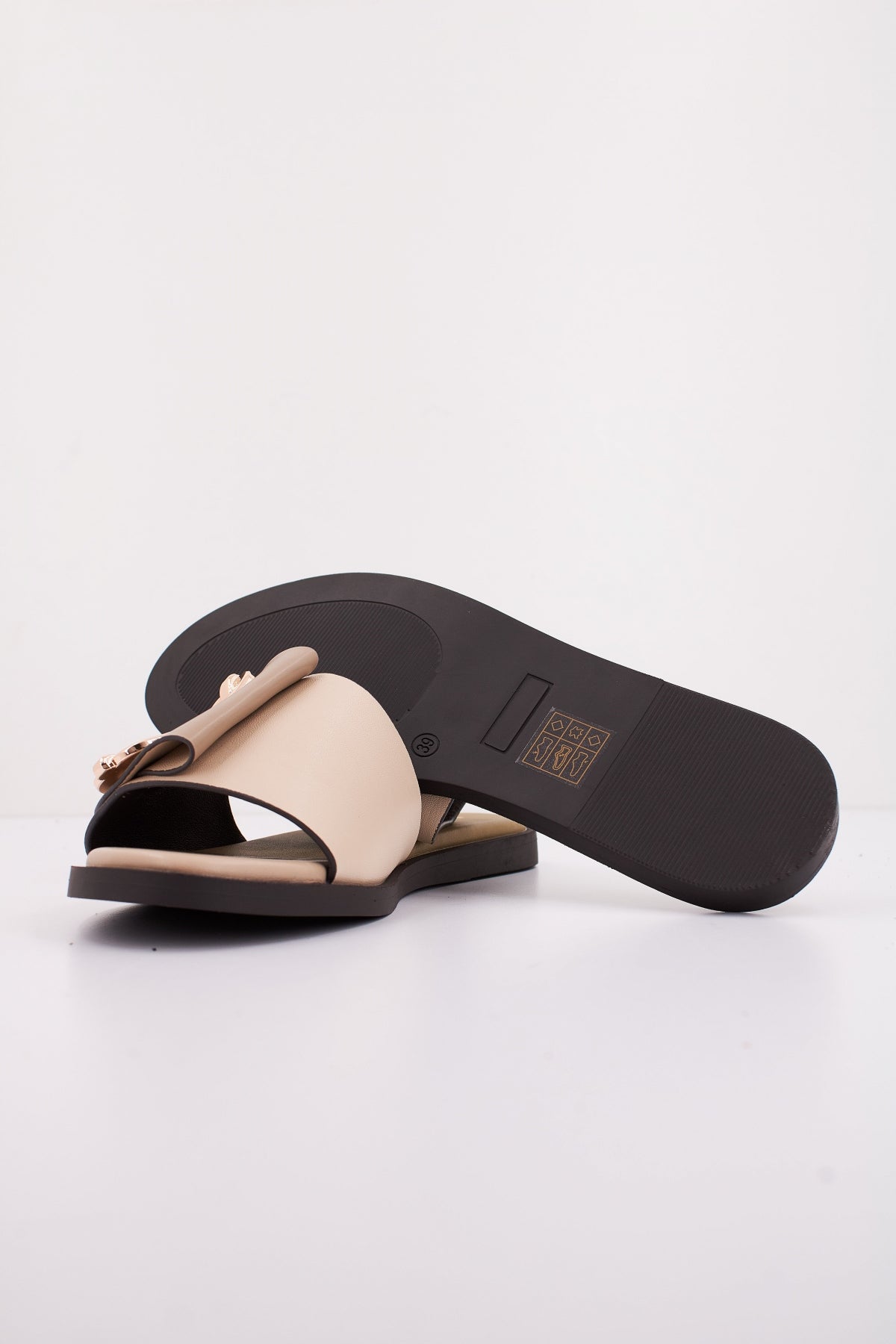 NOA HARMON PALA GRAPE en color MARRON CLARO (5)