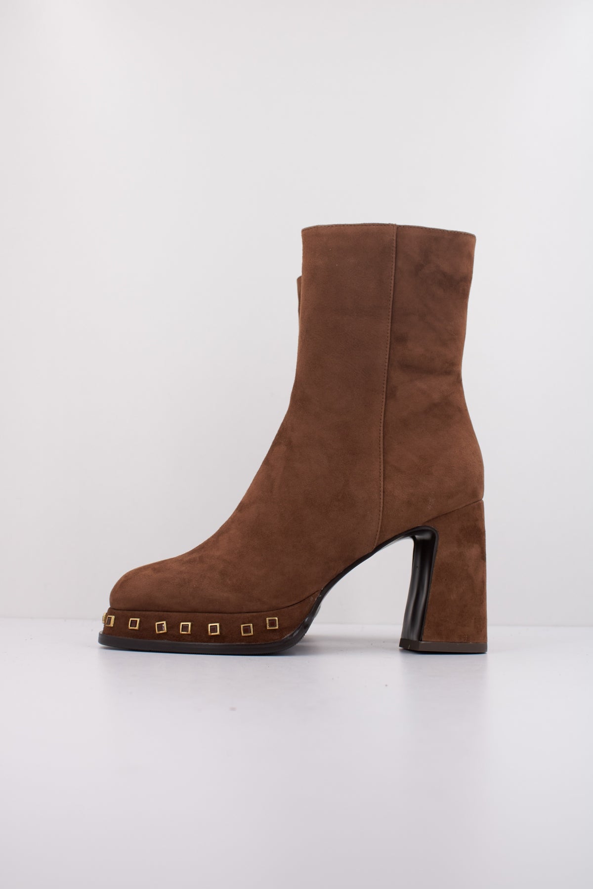NOA HARMON SHIP en color MARRON (1)