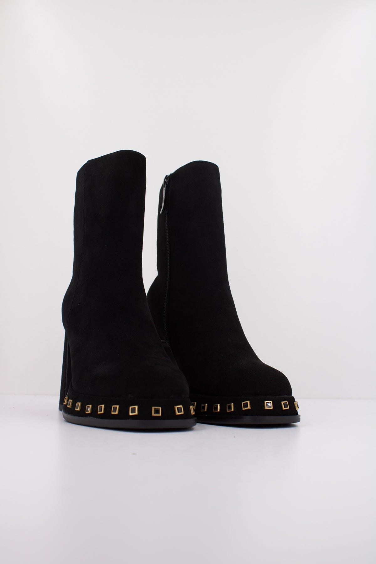 NOA HARMON SHIP en color NEGRO (2)