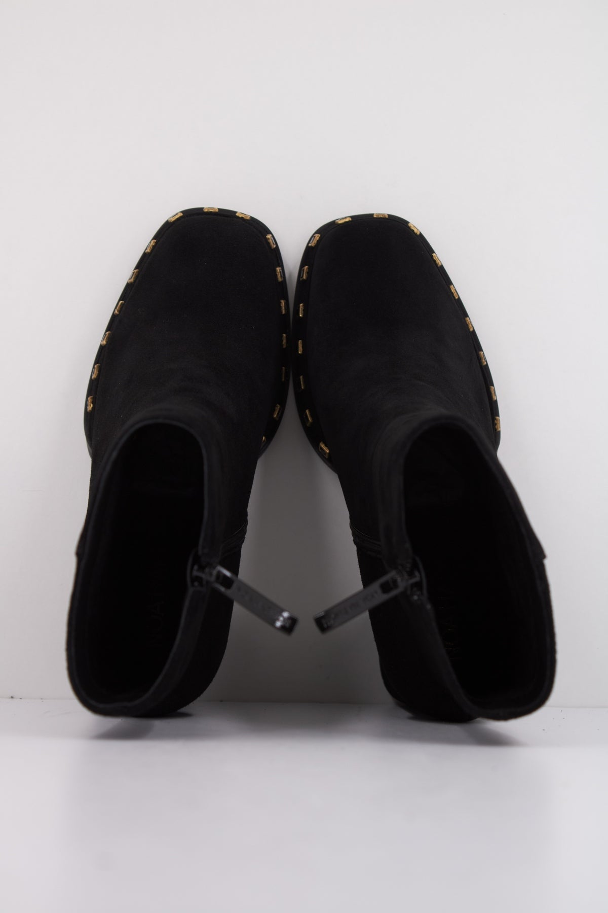 NOA HARMON SHIP en color NEGRO (3)