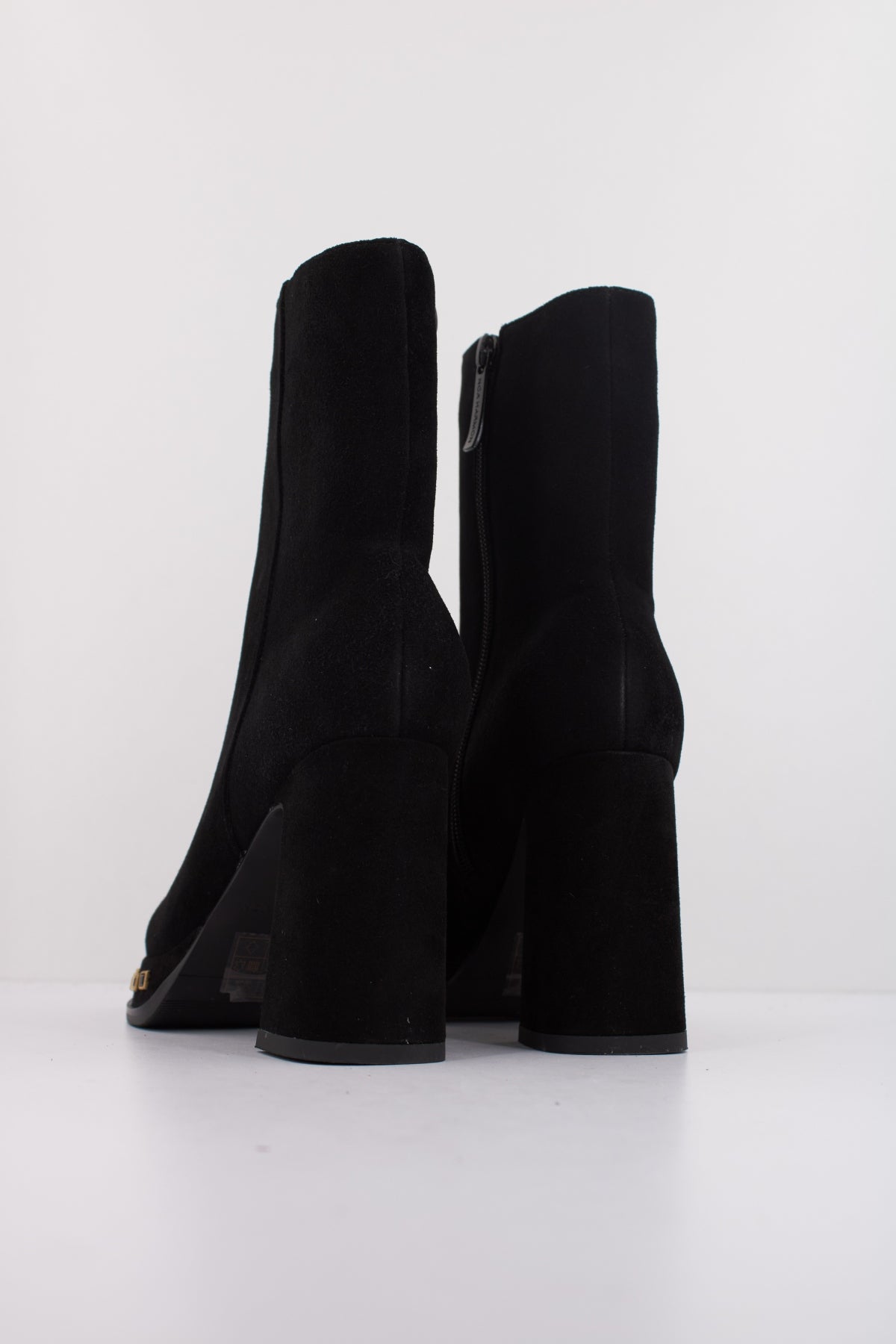 NOA HARMON SHIP en color NEGRO (4)