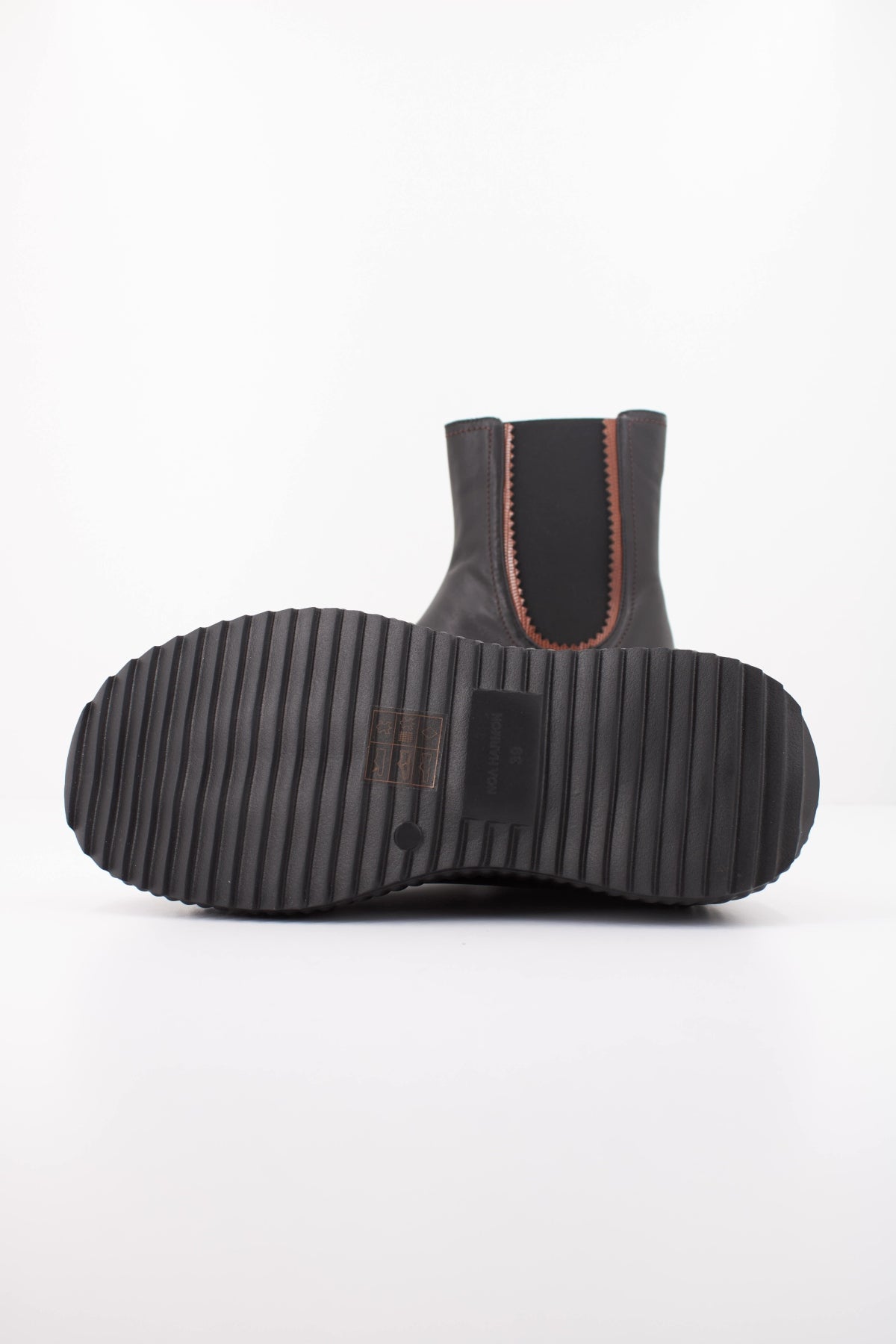 NOA HARMON PN BOTIN STORM en color NEGRO (5)