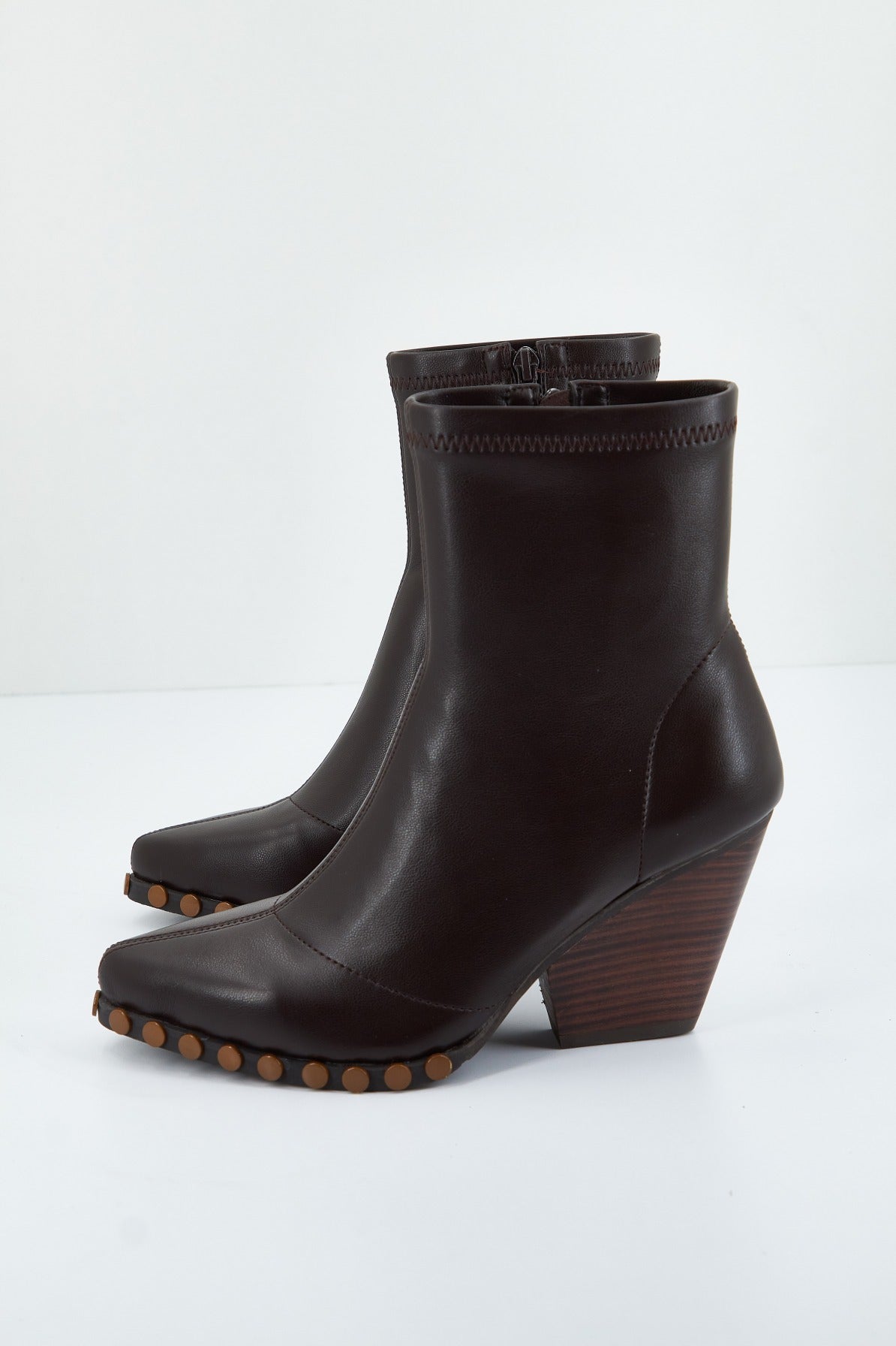 NOA HARMON KANSAS en color MARRON (1)