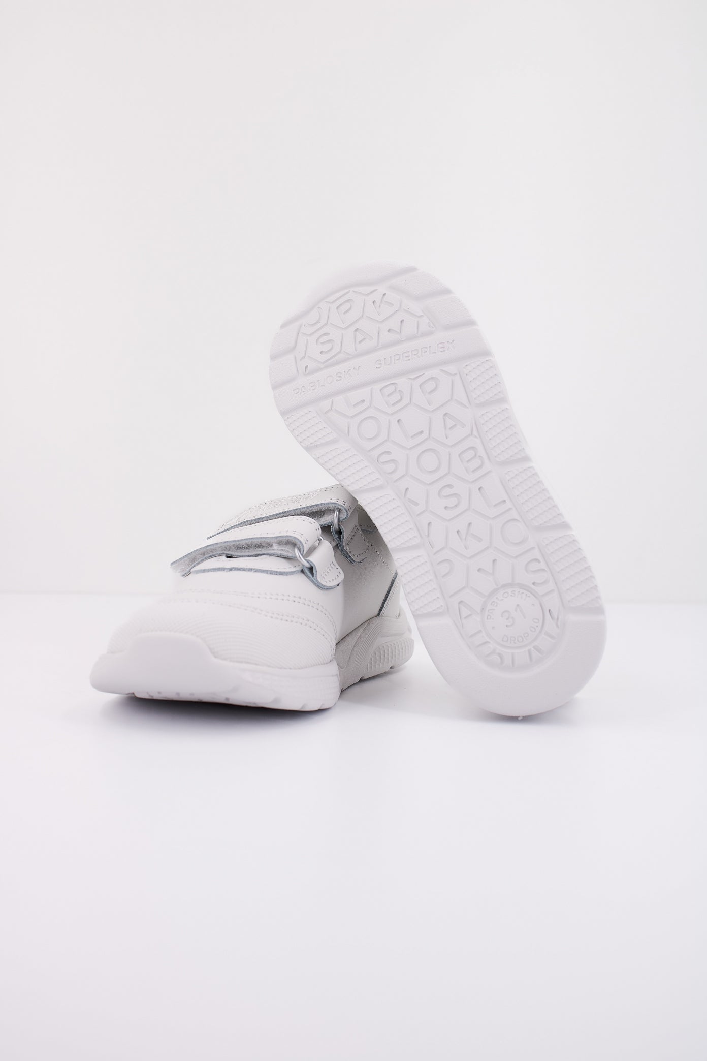 PABLOSKY P en color BLANCO (5)