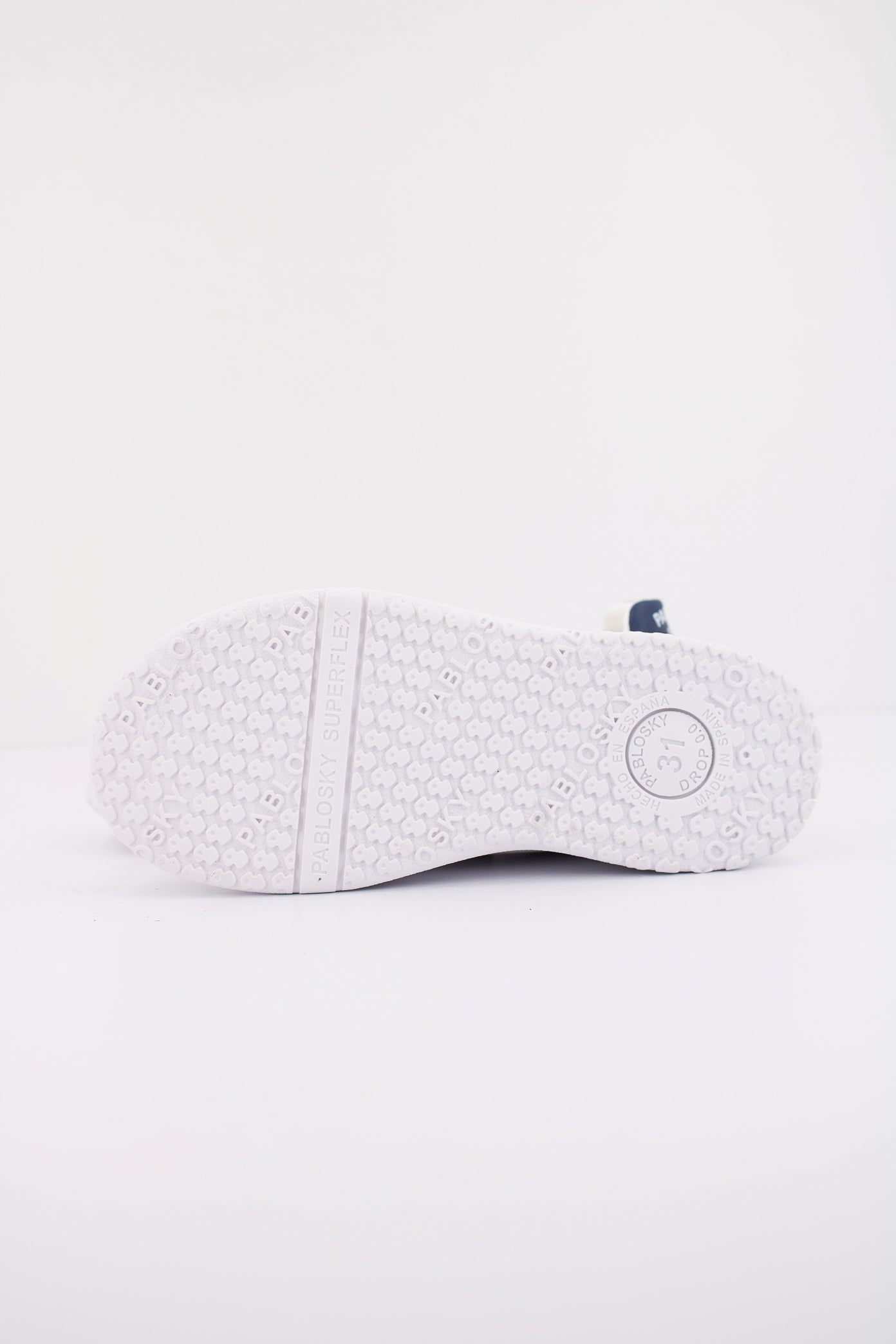 PABLOSKY P en color BLANCO (5)