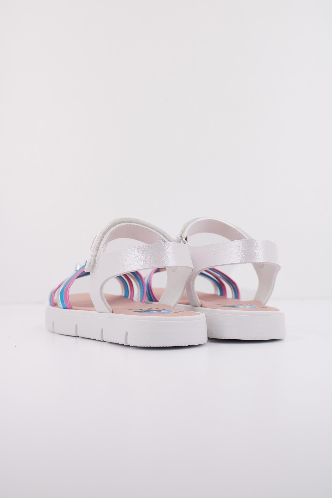 PABLOSKY P en color BLANCO  (4)