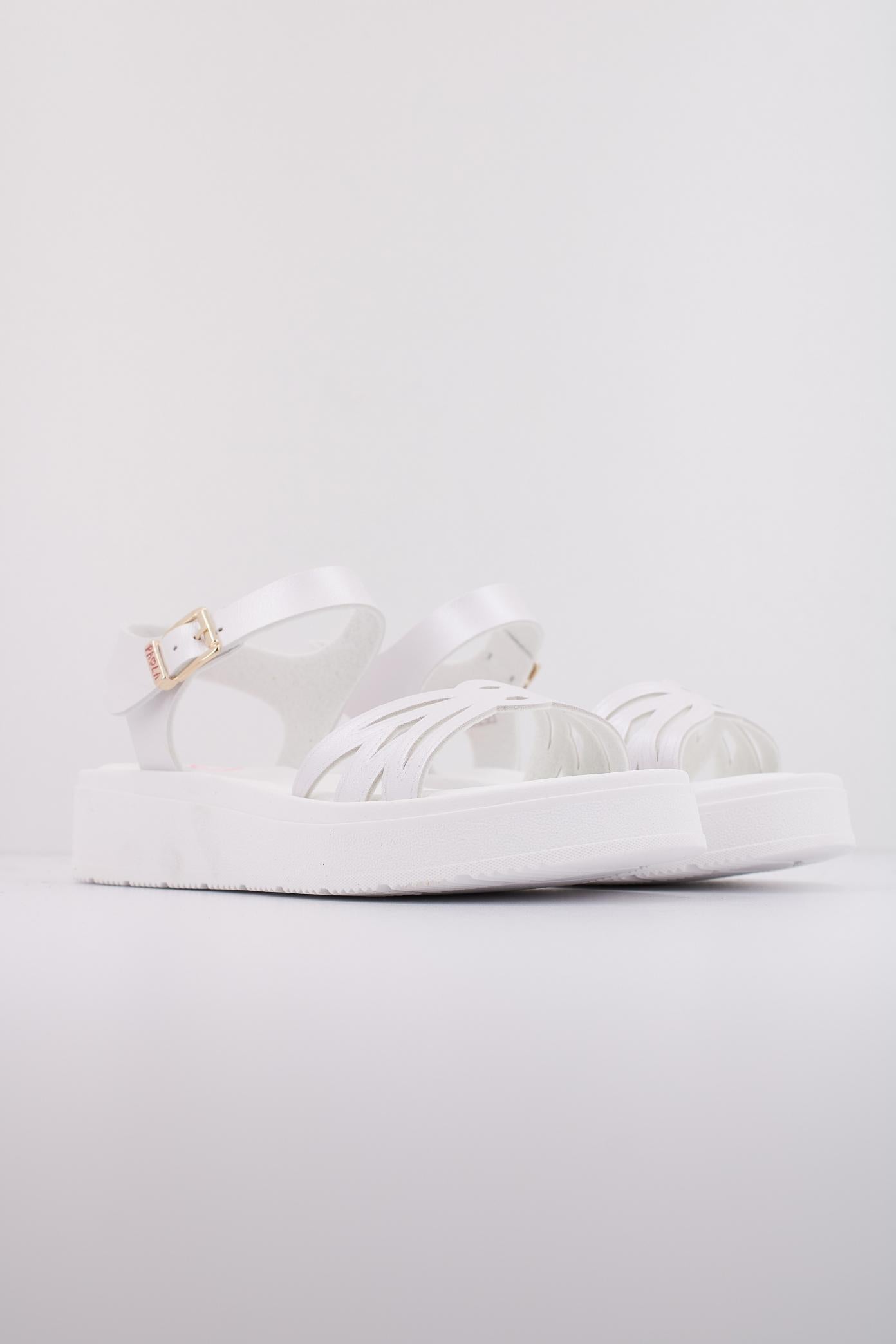 PABLOSKY P  en color BLANCO  (2)