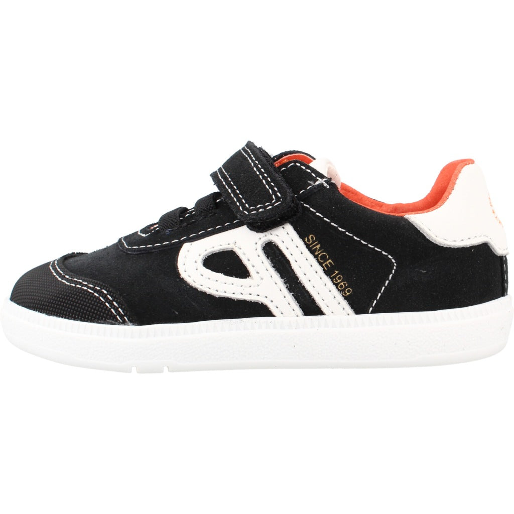 PABLOSKY P DEPORTIVO SERRAJE SAX en color NEGRO (2)