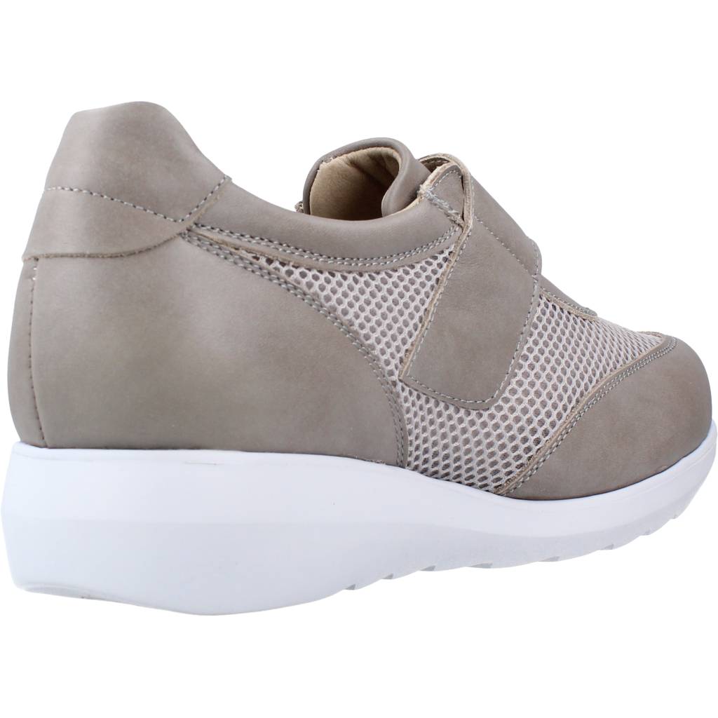 PINOSOS G en color GRIS (4)