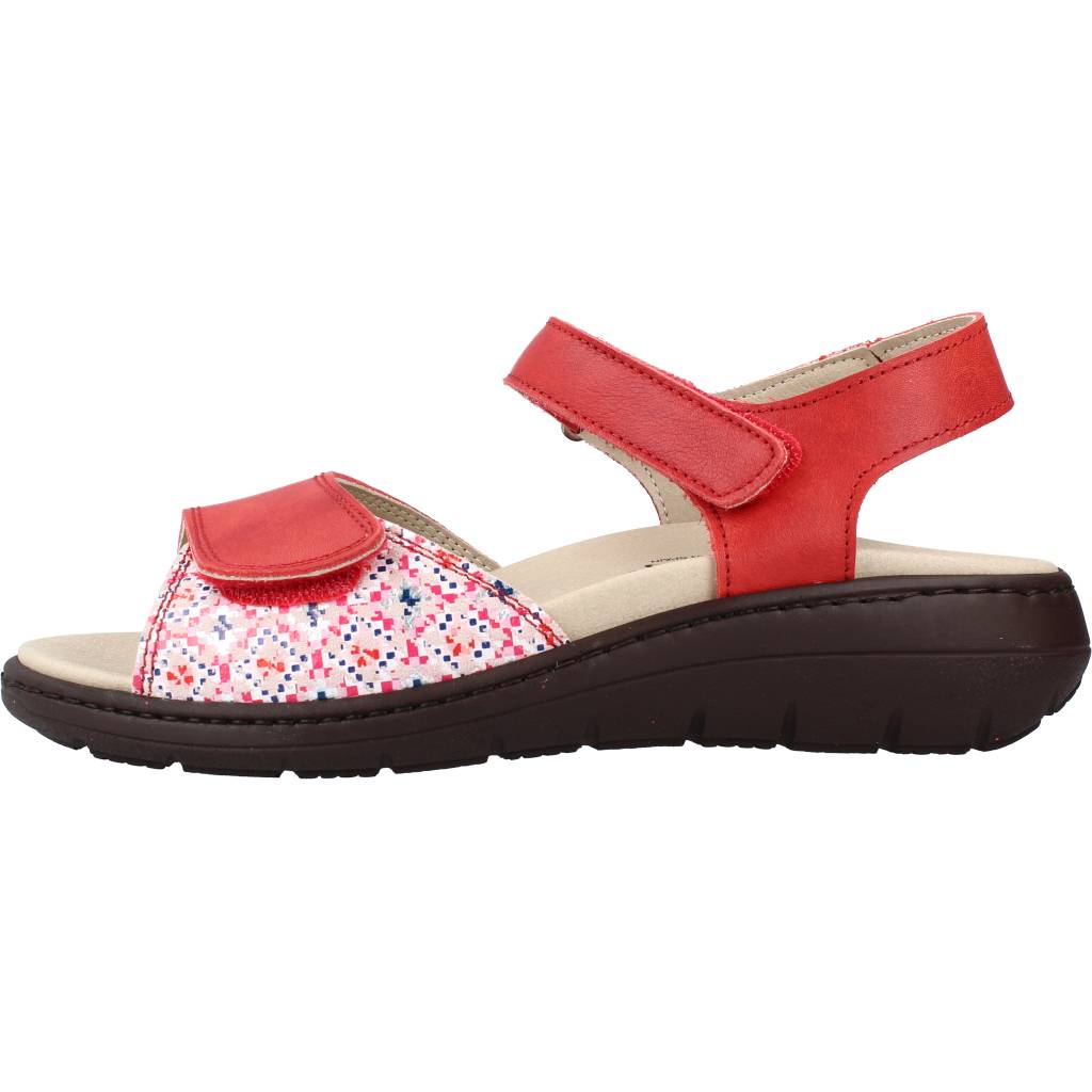 PINOSOS P en color ROJO (2)