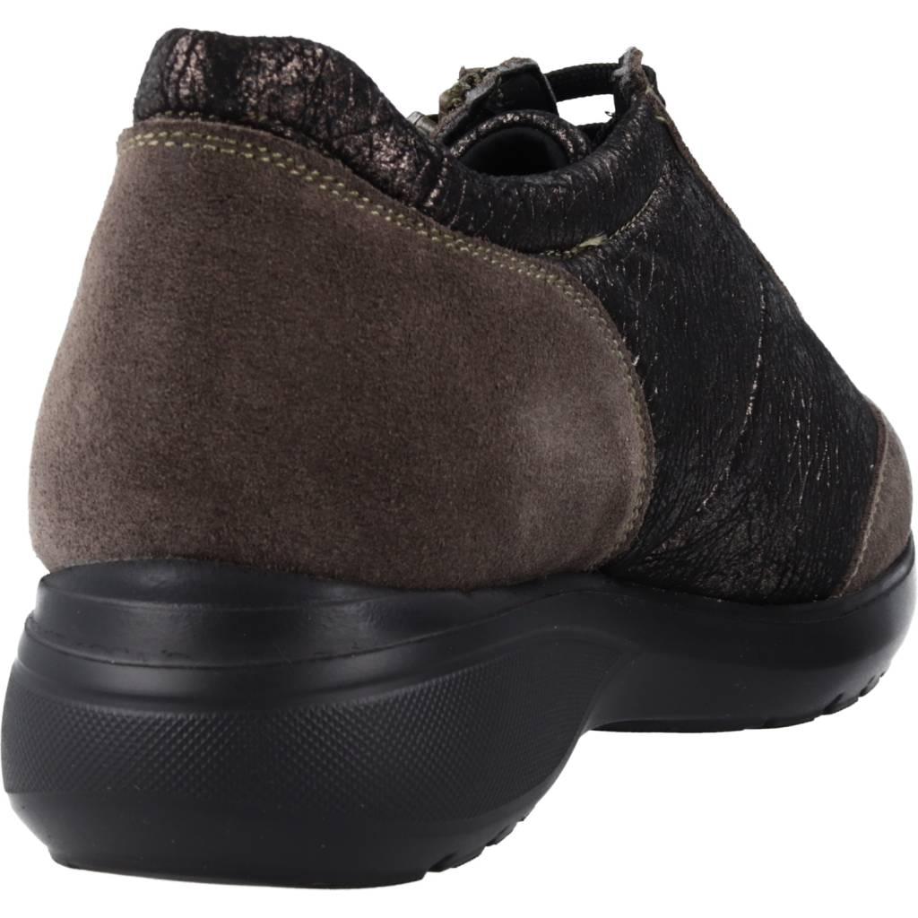 PINOSOS G en color MARRON (3)