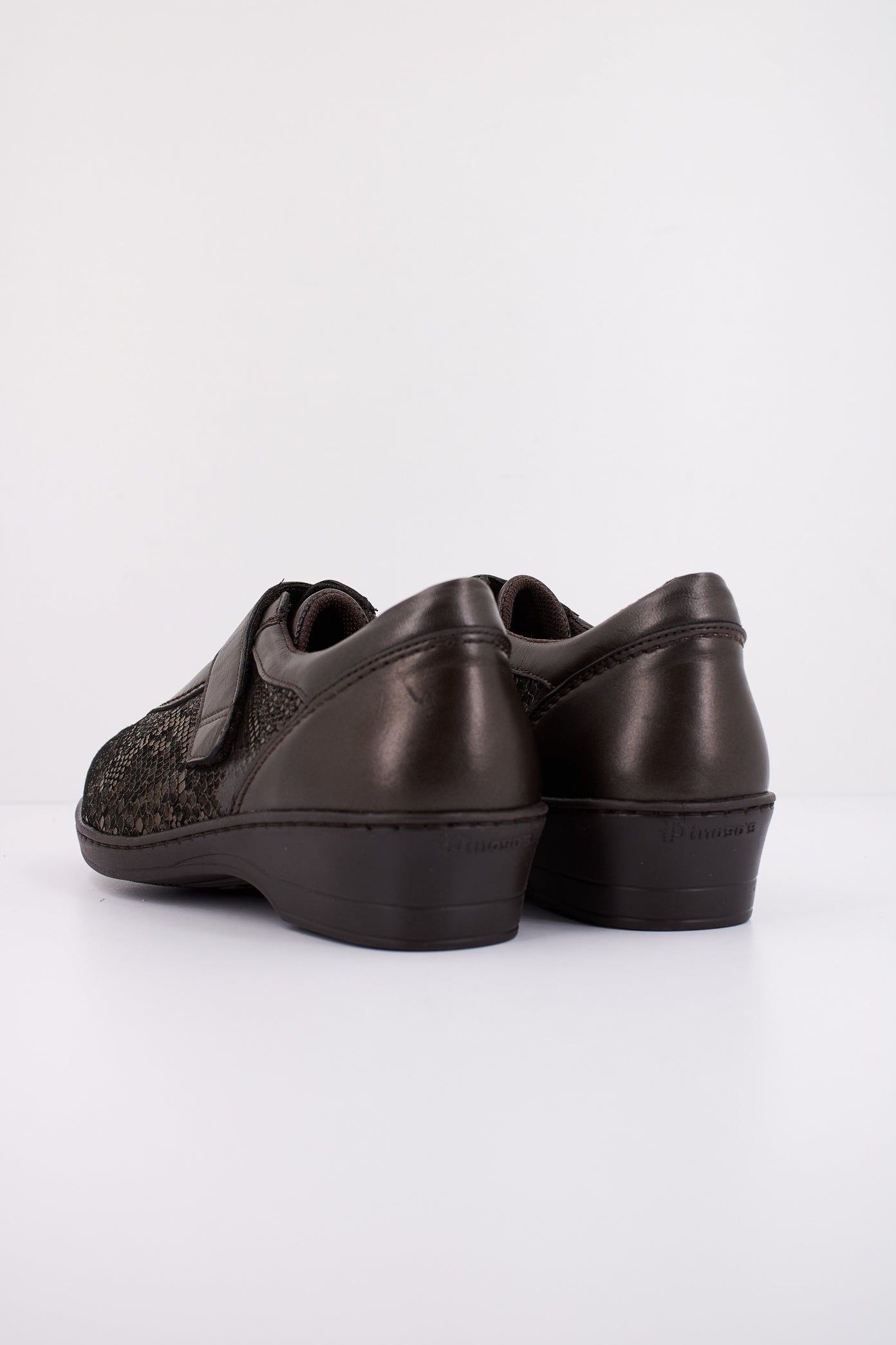 PINOSOS en color MARRON (4)