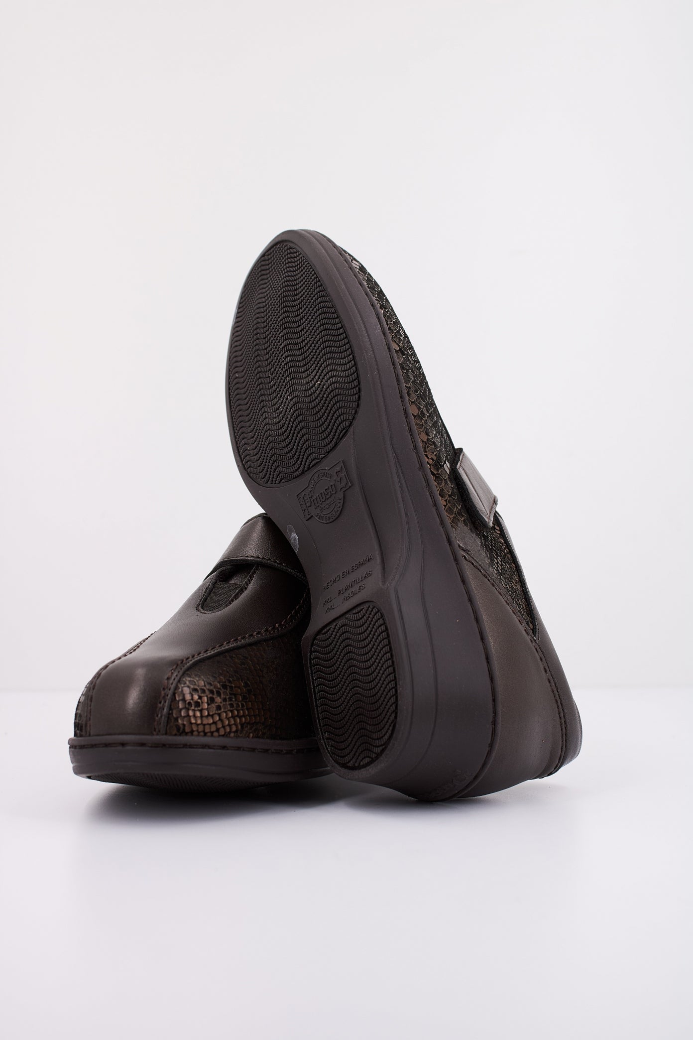 PINOSOS en color MARRON (5)