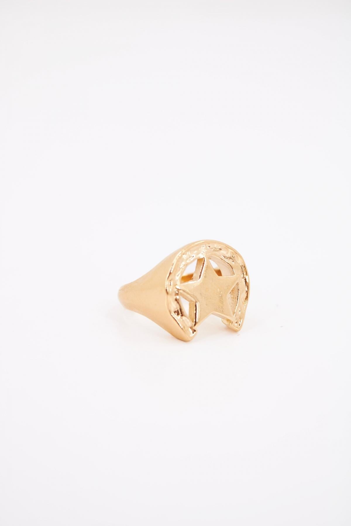 TWOJEYS STAR RING en color ORO (2)