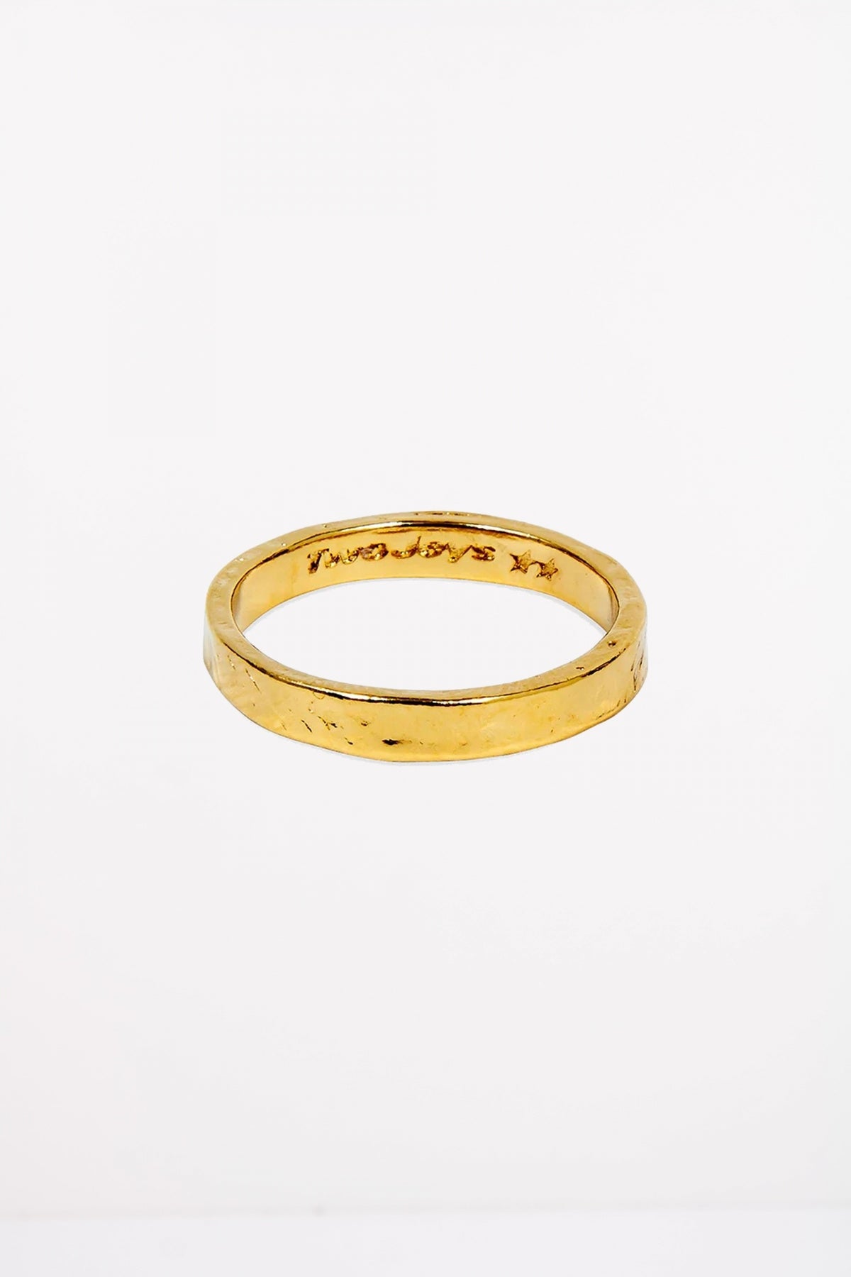 TWOJEYS MAD MAX RING en color ORO (1)