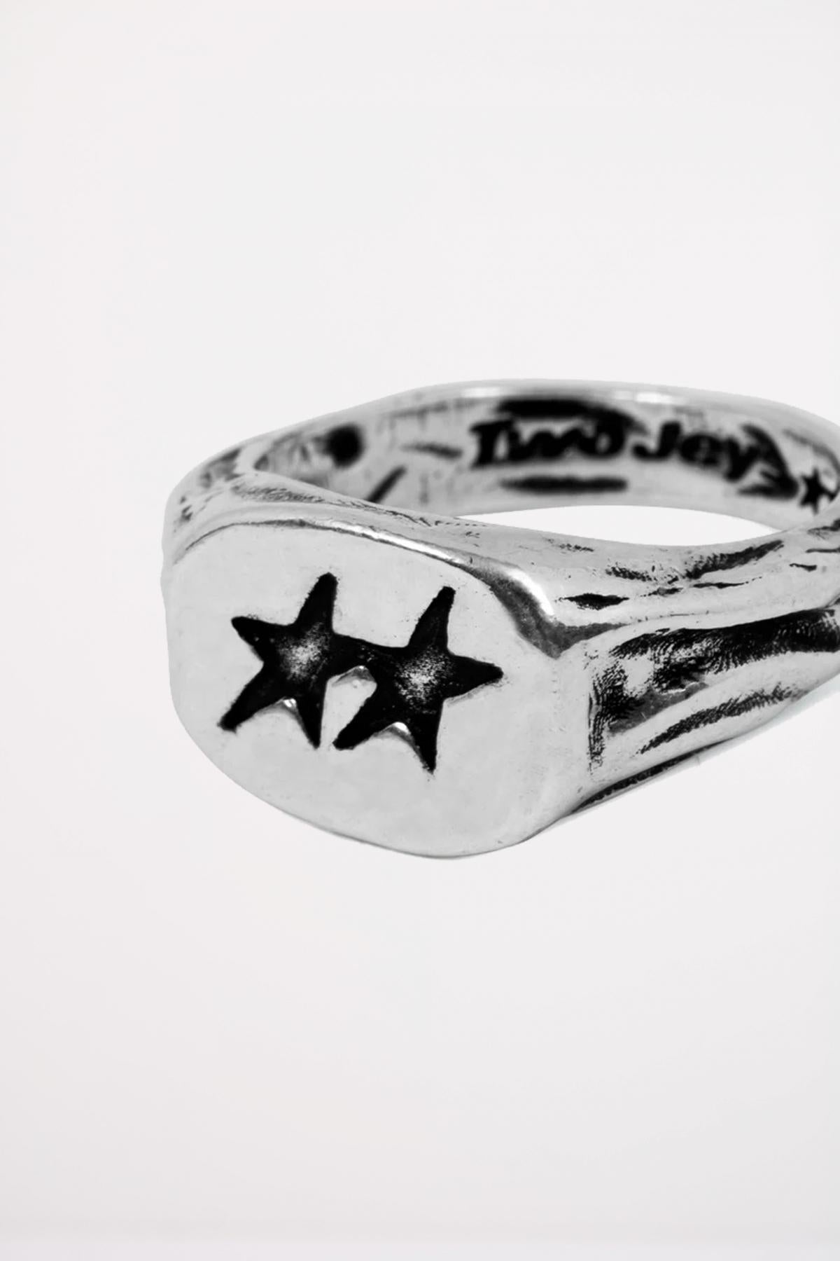 TWOJEYS SUPERSTAR SIGNED en color PLATA (3)