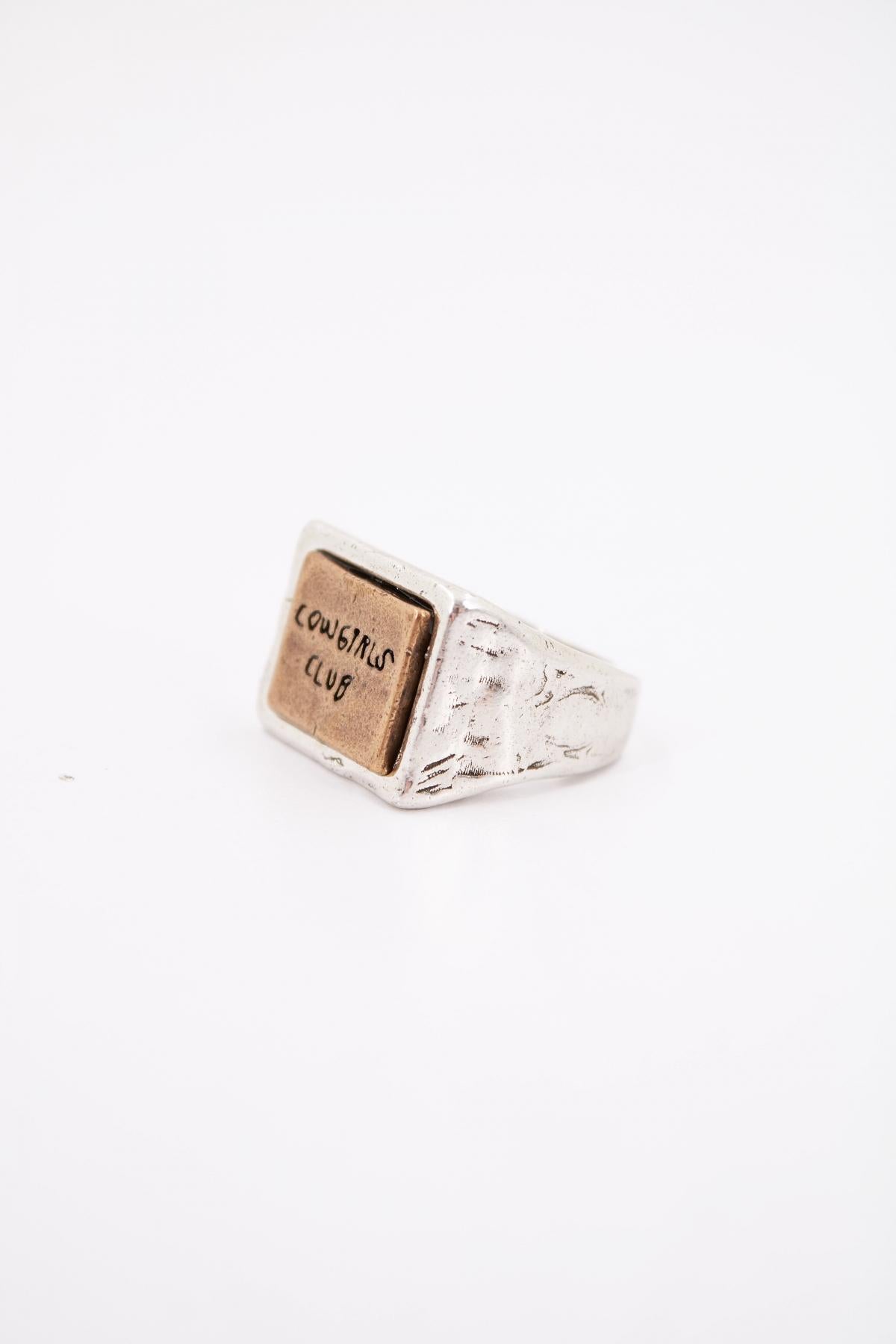 TWOJEYS COWGIRL CLUB RING en color PLATA (2)