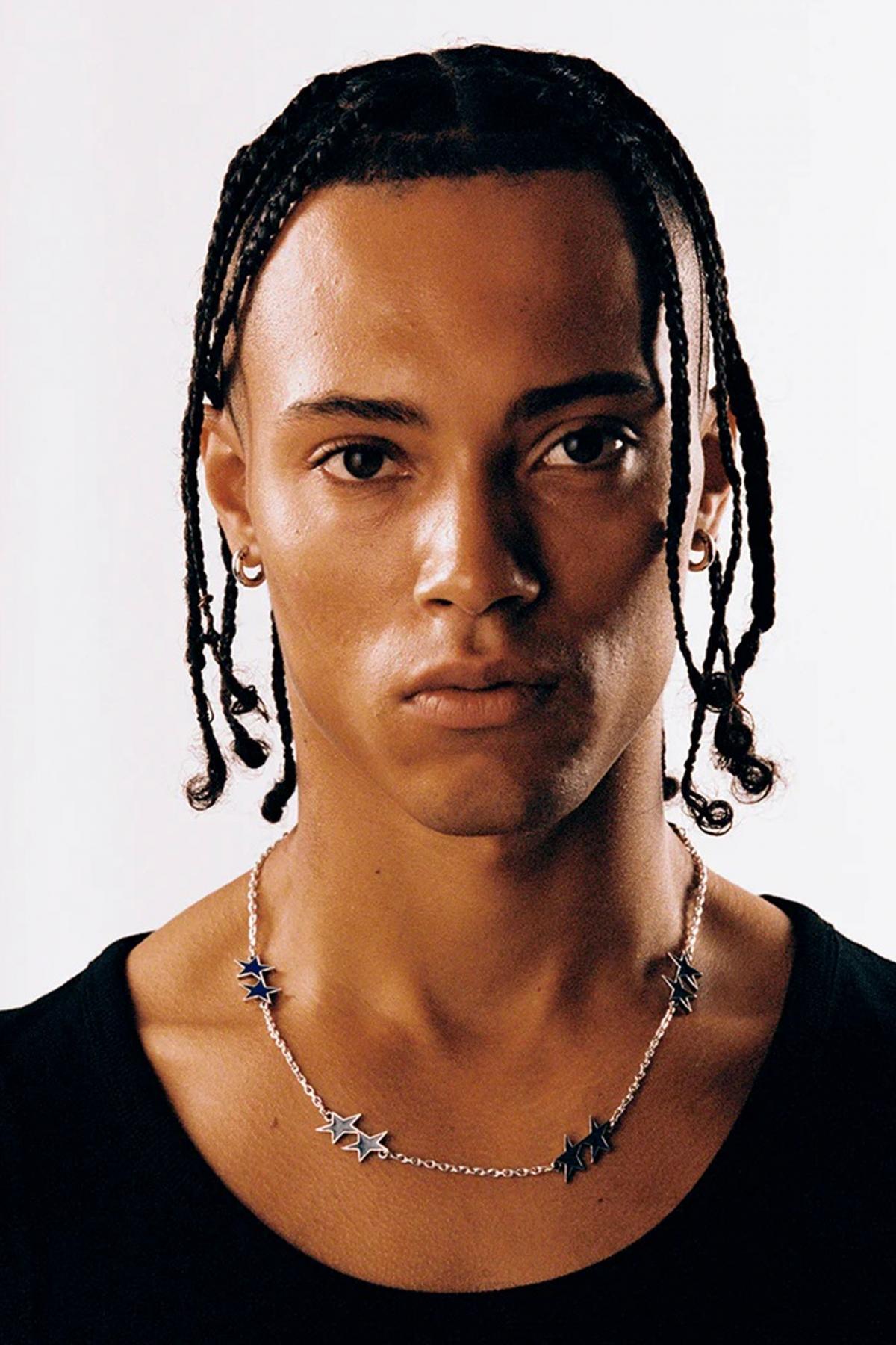 TWOJEYS ENAMELED ICON NECKLACE en color PLATA (2)