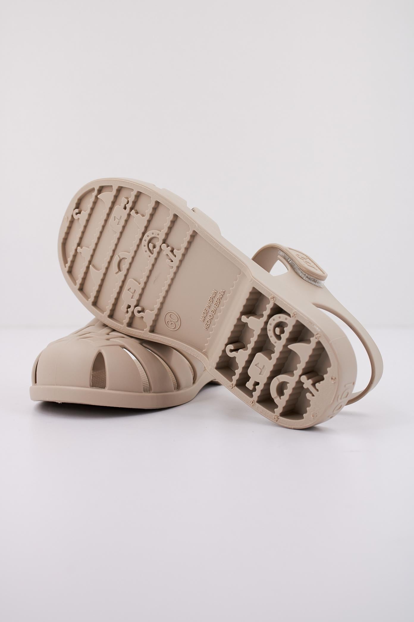 IGOR S en color MARRON CLARO  (4)