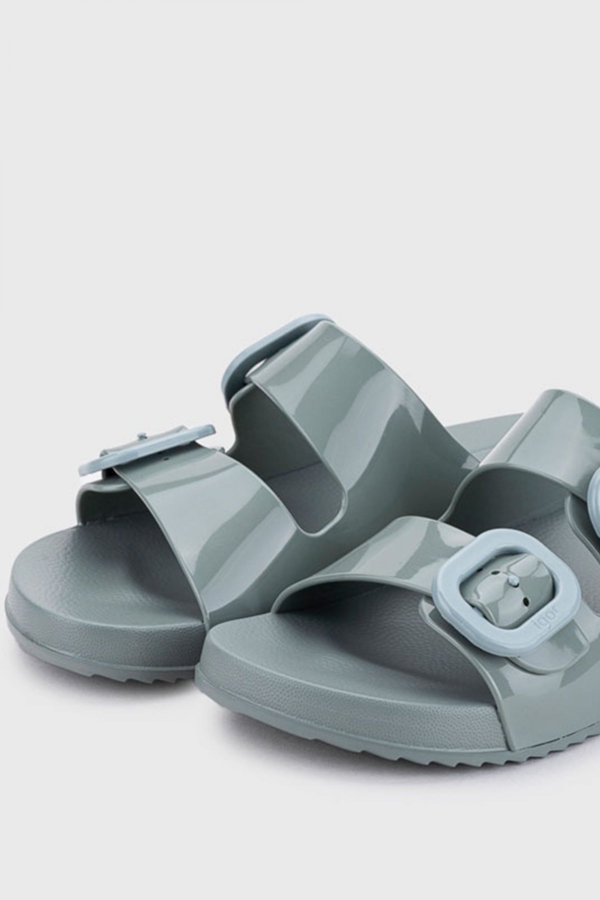 IGOR S en color VERDE (3)