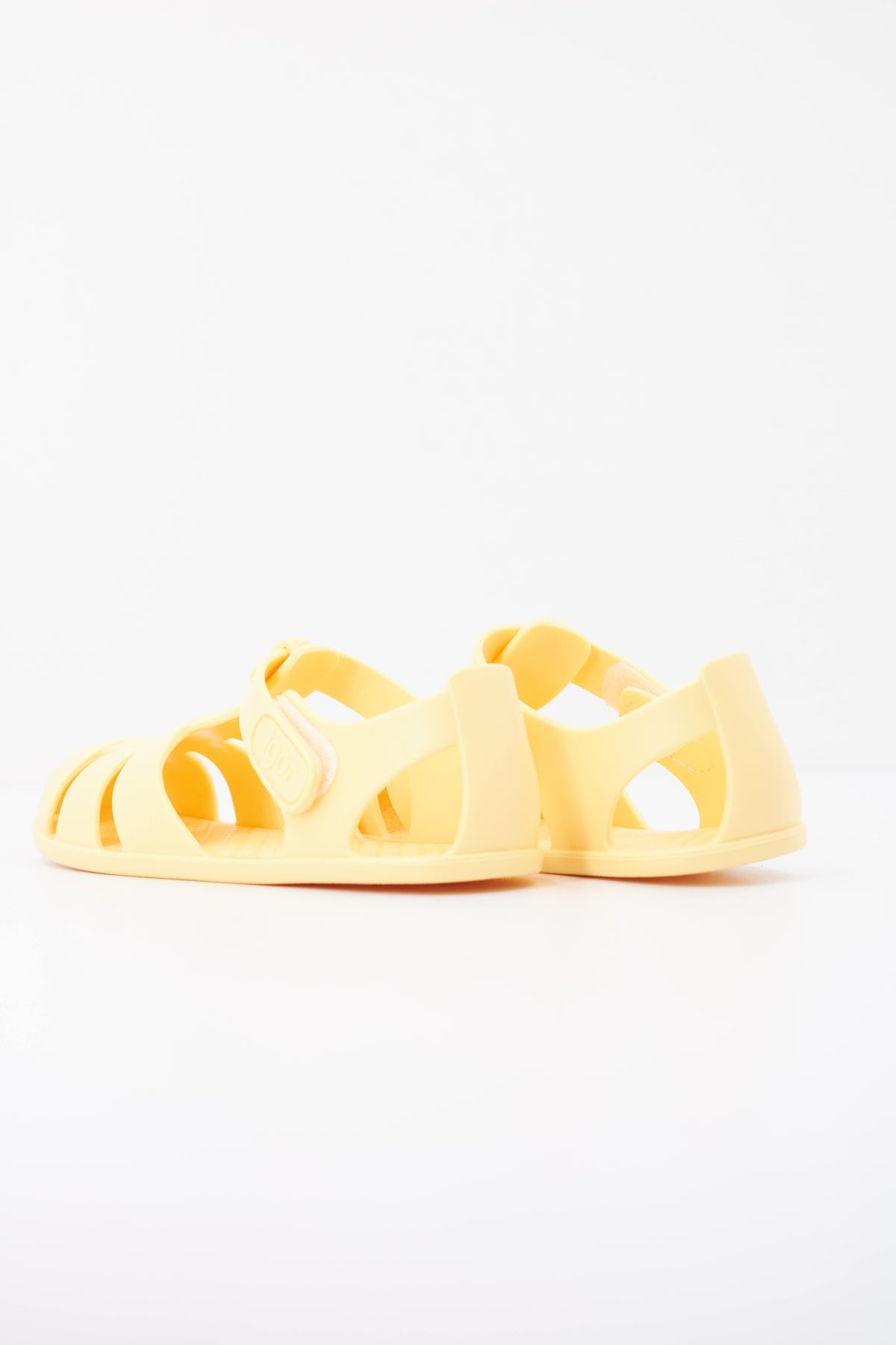 IGOR NEMO SOLID en color AMARILLO (4)