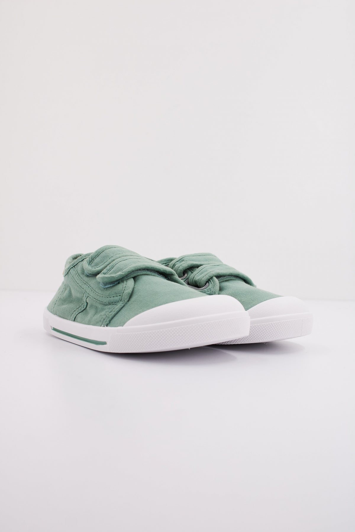 IGOR CANVAS V en color VERDE (2)