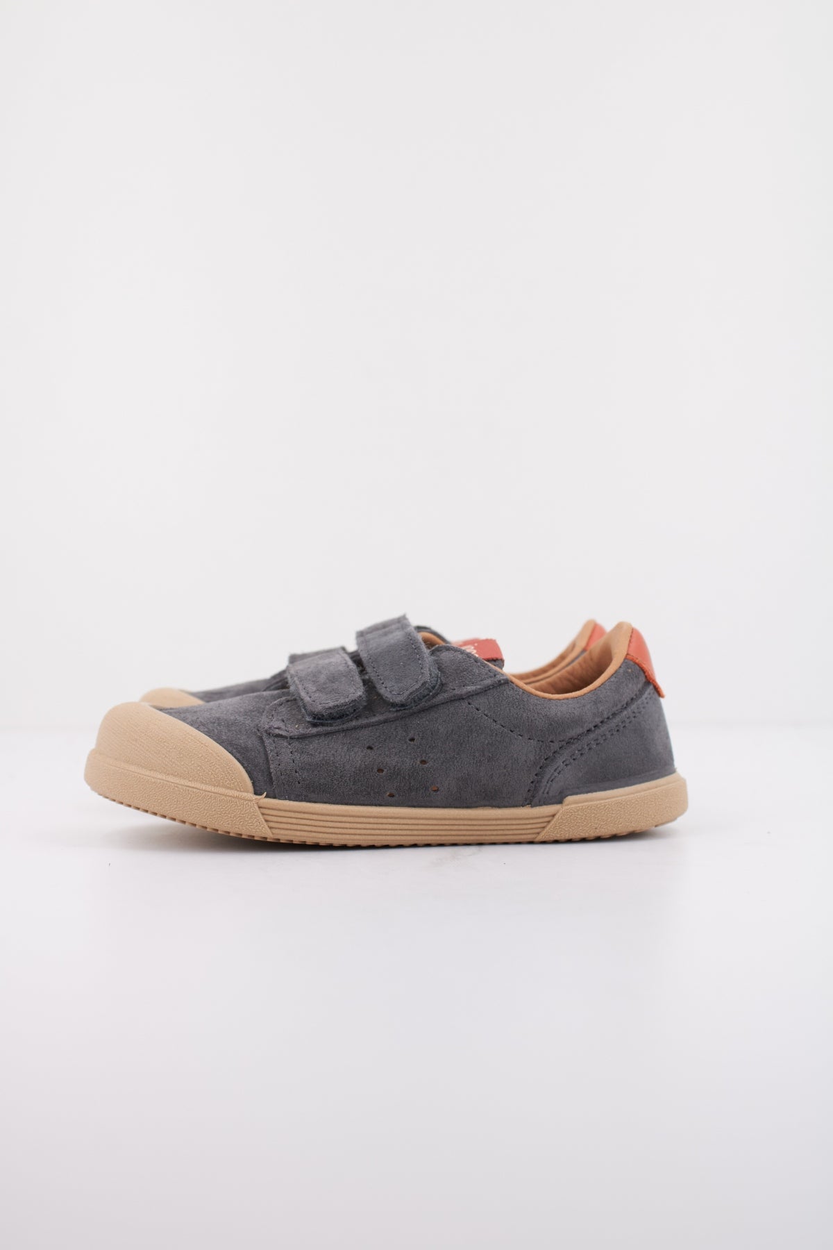 IGOR TENNIS SUEDE en color GRIS (1)