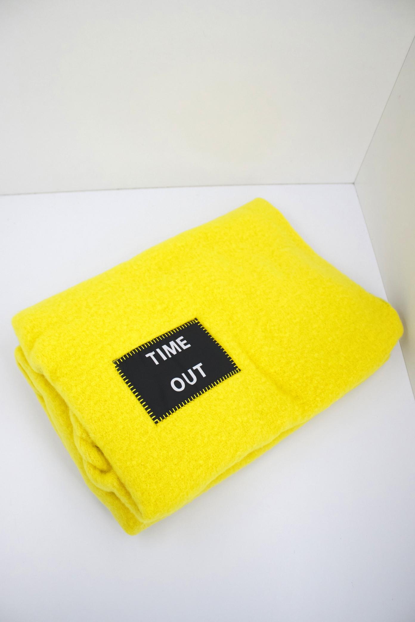 VERB TO DO TIME OUT en color AMARILLO (2)