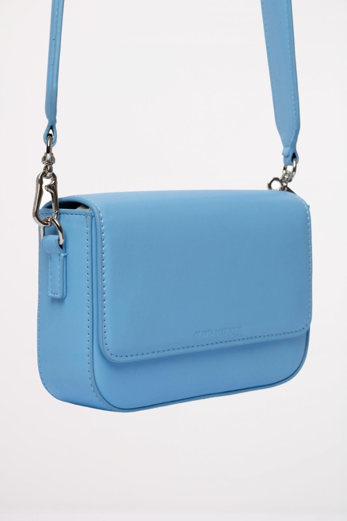 OLIVIA MAREQUE PANTONE en color AZUL (2)