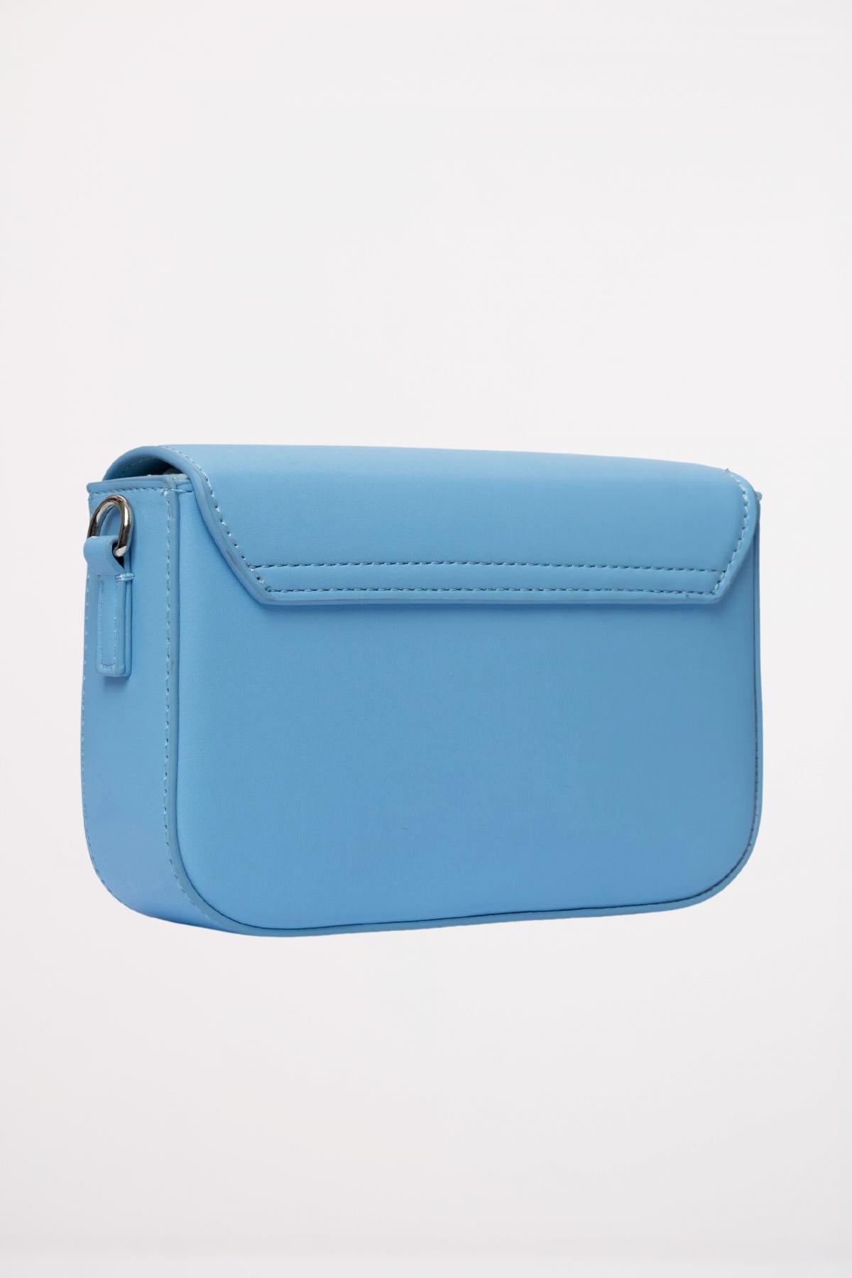 OLIVIA MAREQUE PANTONE en color AZUL (3)