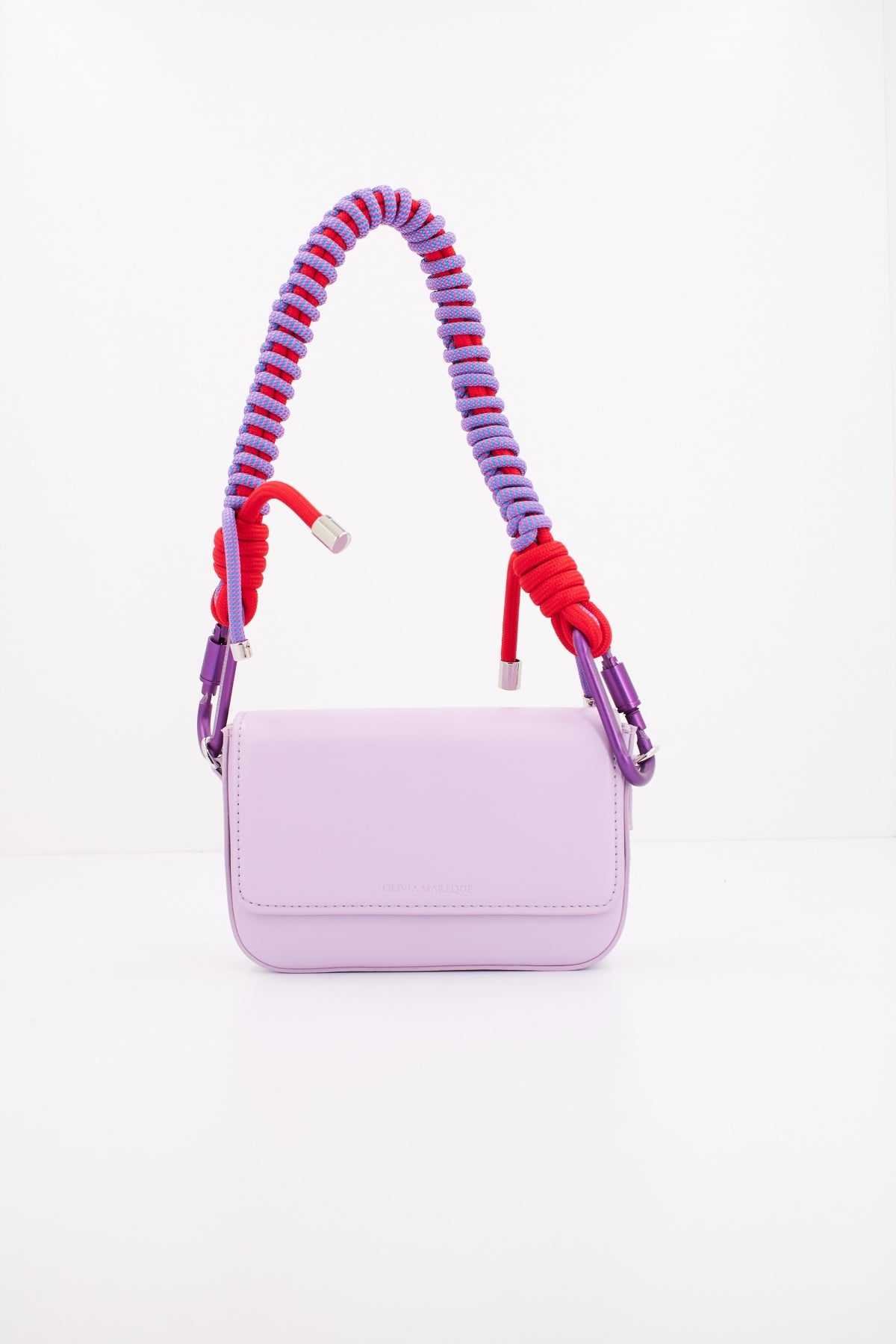 OLIVIA MAREQUE PANTONE en color VIOLETA (1)