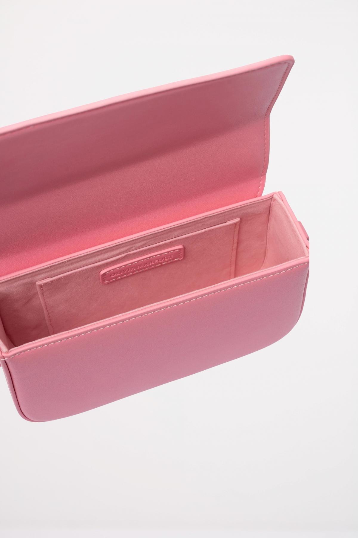 OLIVIA MAREQUE PANTONE en color ROSA (4)
