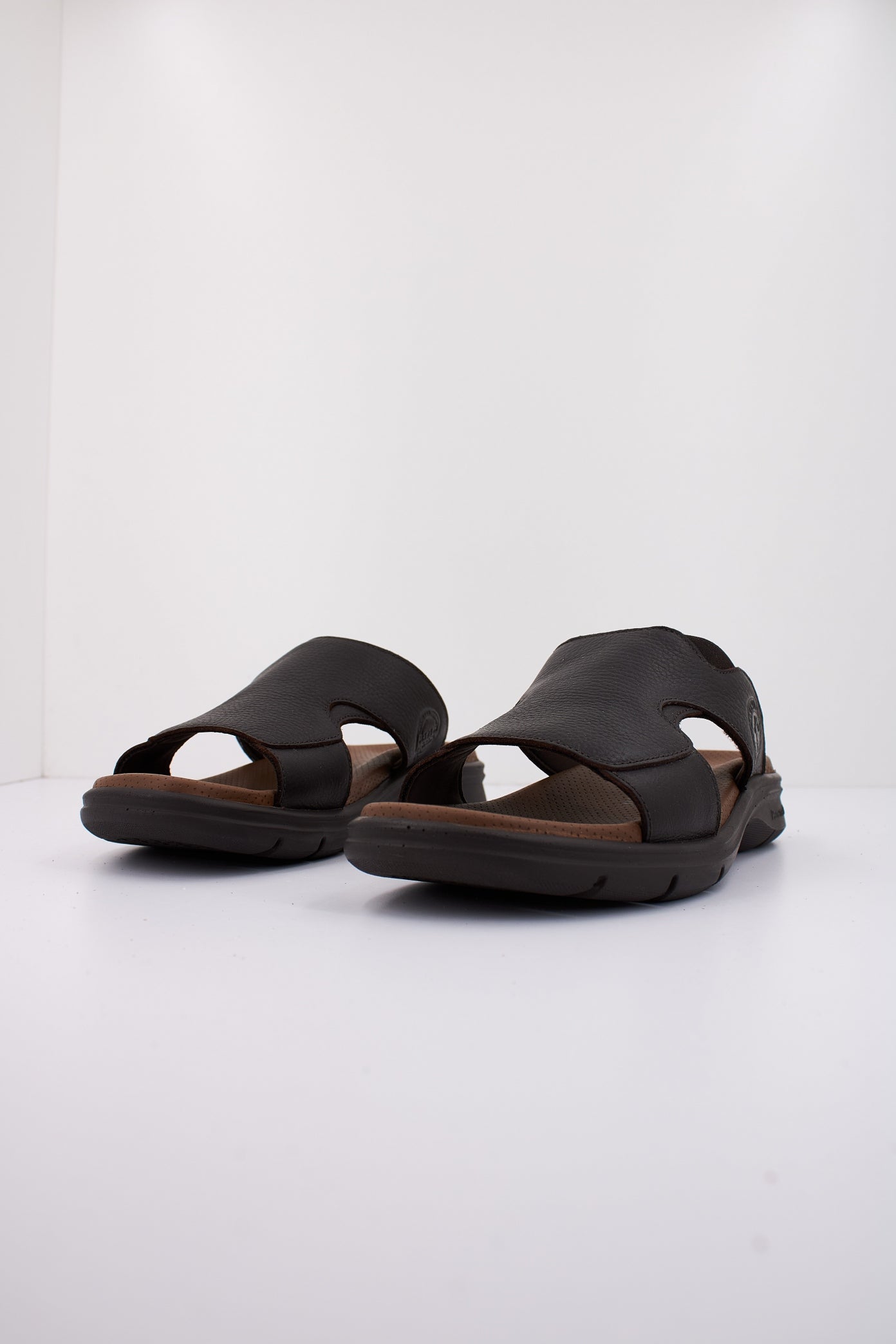 PANAMA JACK ROBIN C en color MARRON (2)