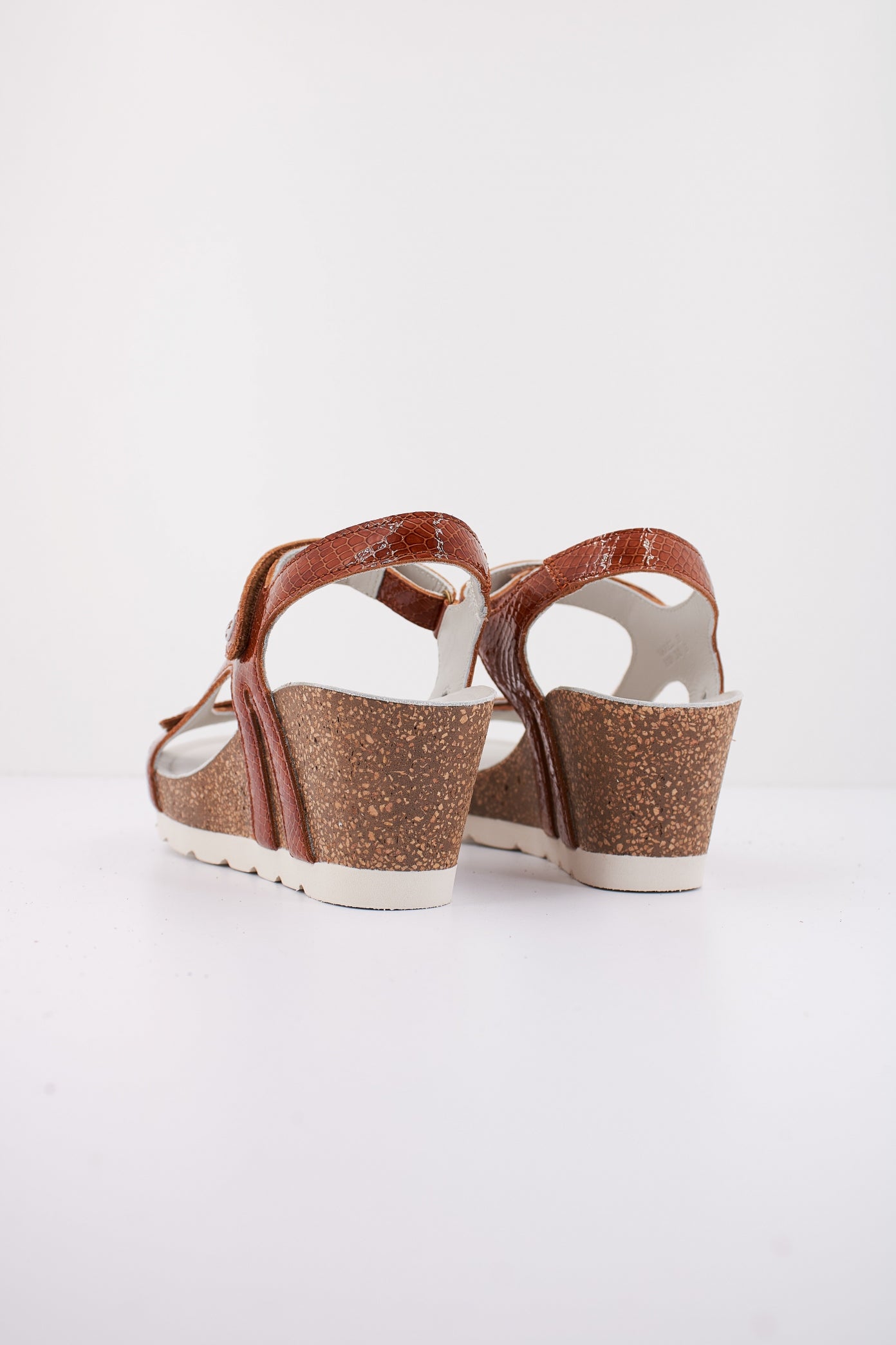 PANAMA JACK VAREL B en color MARRON (3)