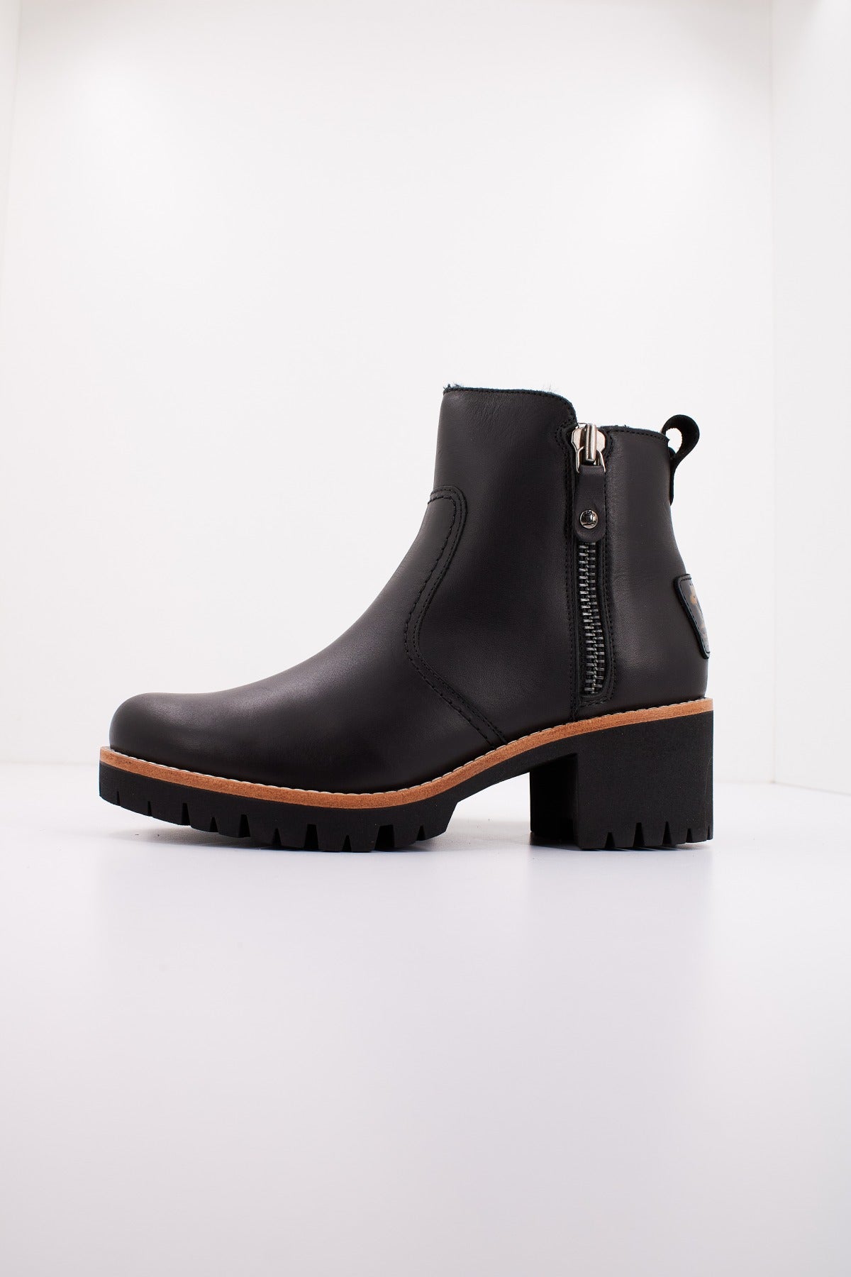PANAMA JACK PAULINE TRAVELLING B en color NEGRO (1)